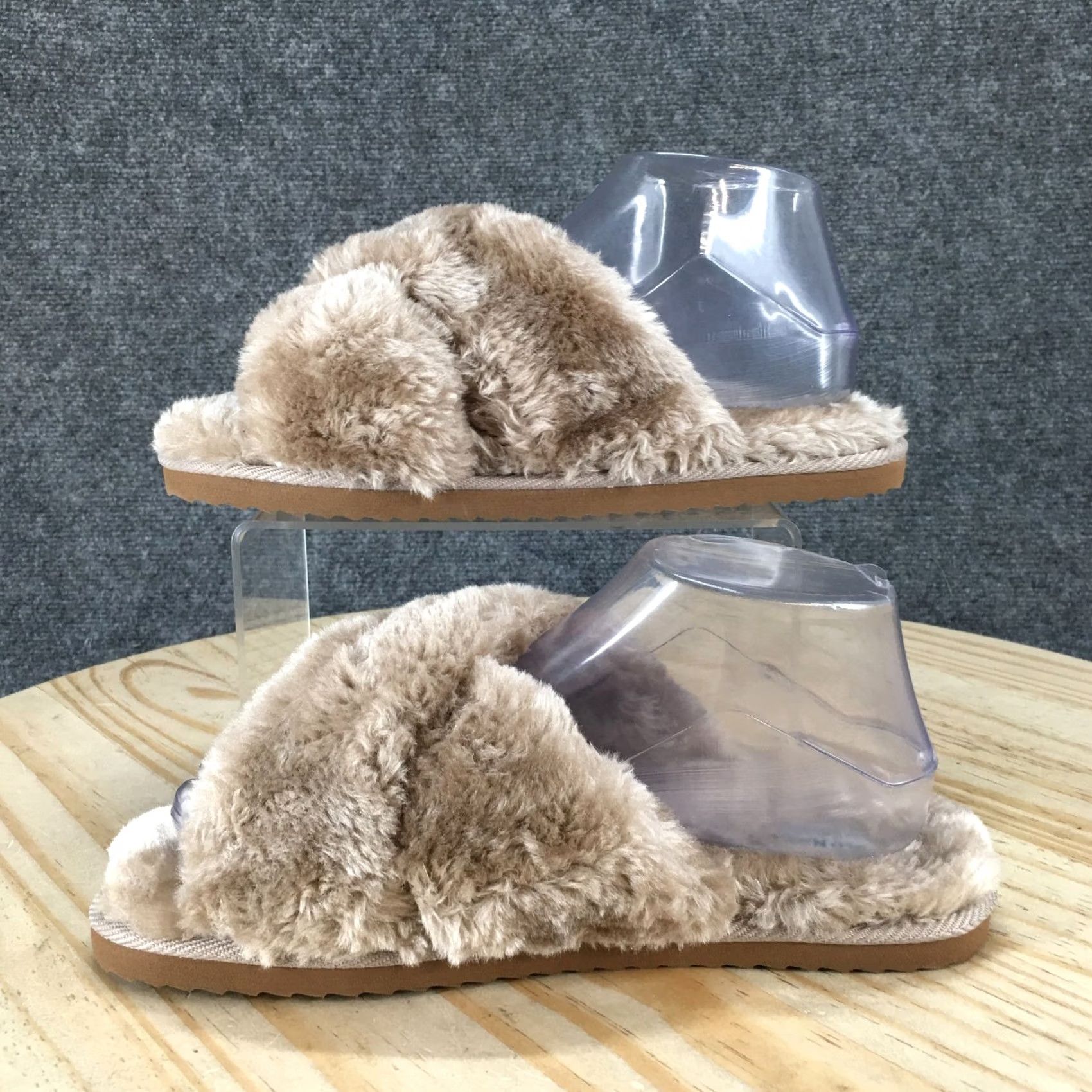 Old Navy Old Navy Slippers Womens Slip On Indoor Sandal Flat Tan Camel Open Toe Casual Shoes Slipper Footwear Brown Regular Size 9 Womens Size US 9 / IT 39 - 2 Thumbnail