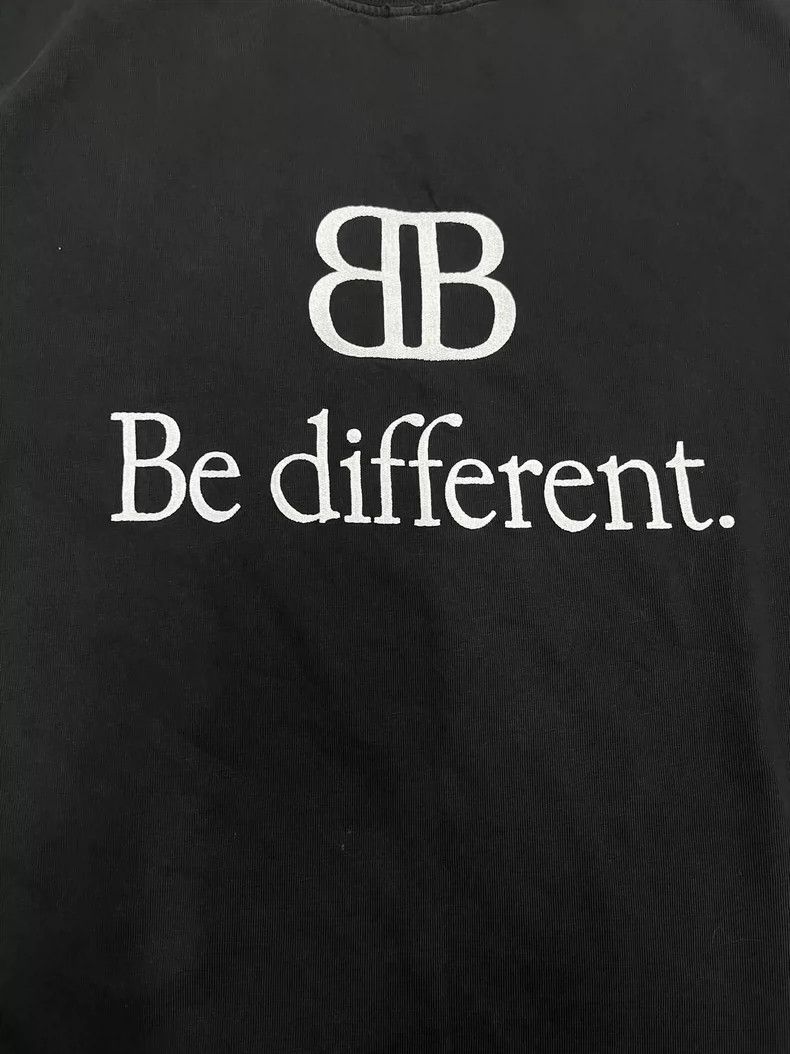 Balenciaga Balenciaga 2B Logo Embroidered Crew Neck Short Sleeve T-Sh Size US XS / EU 42 / 0 - 3 Thumbnail