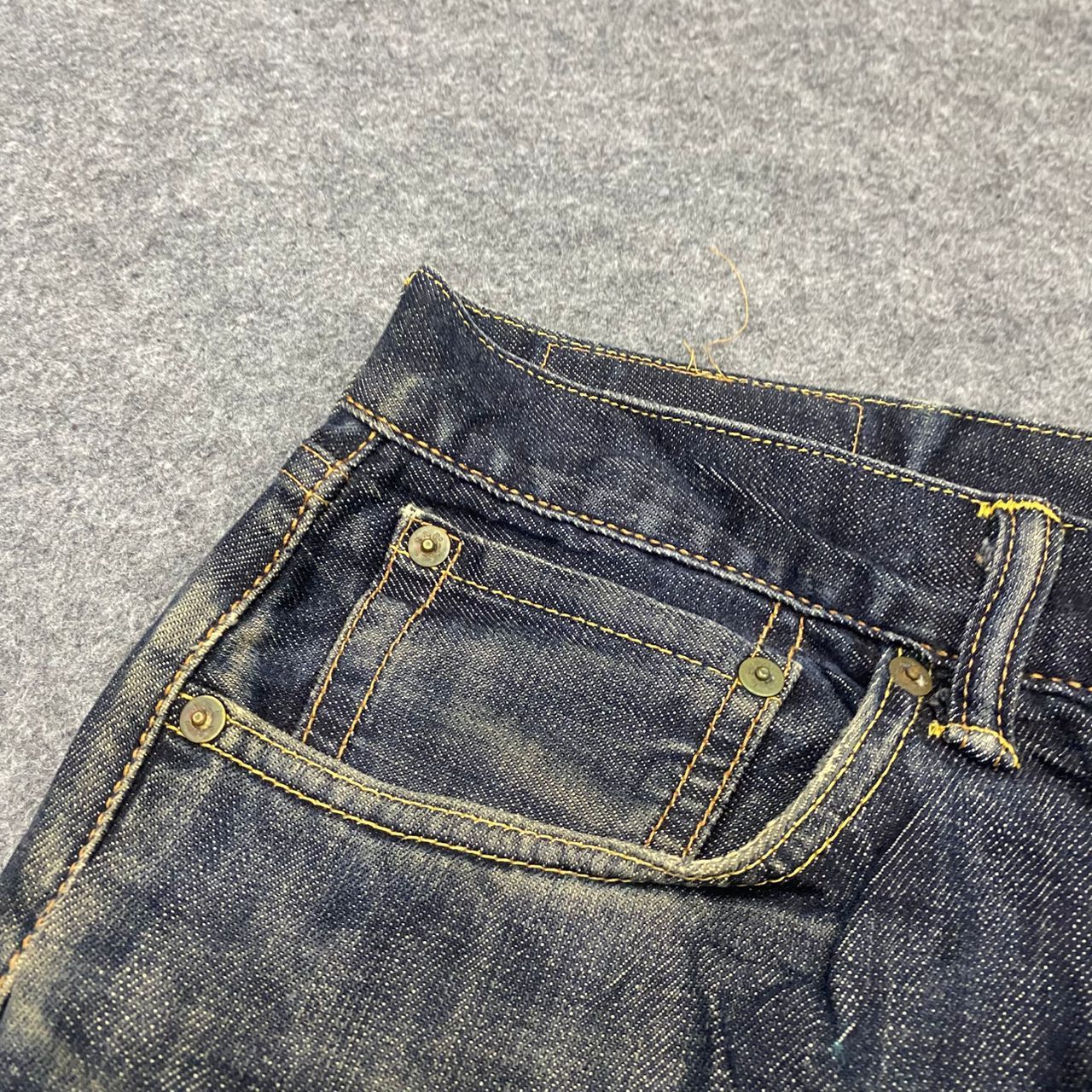 Japanese Brand Vintage Levis 505 Selvegde Redline Distressed Denim Size US 34 / EU 50 - 11 Thumbnail