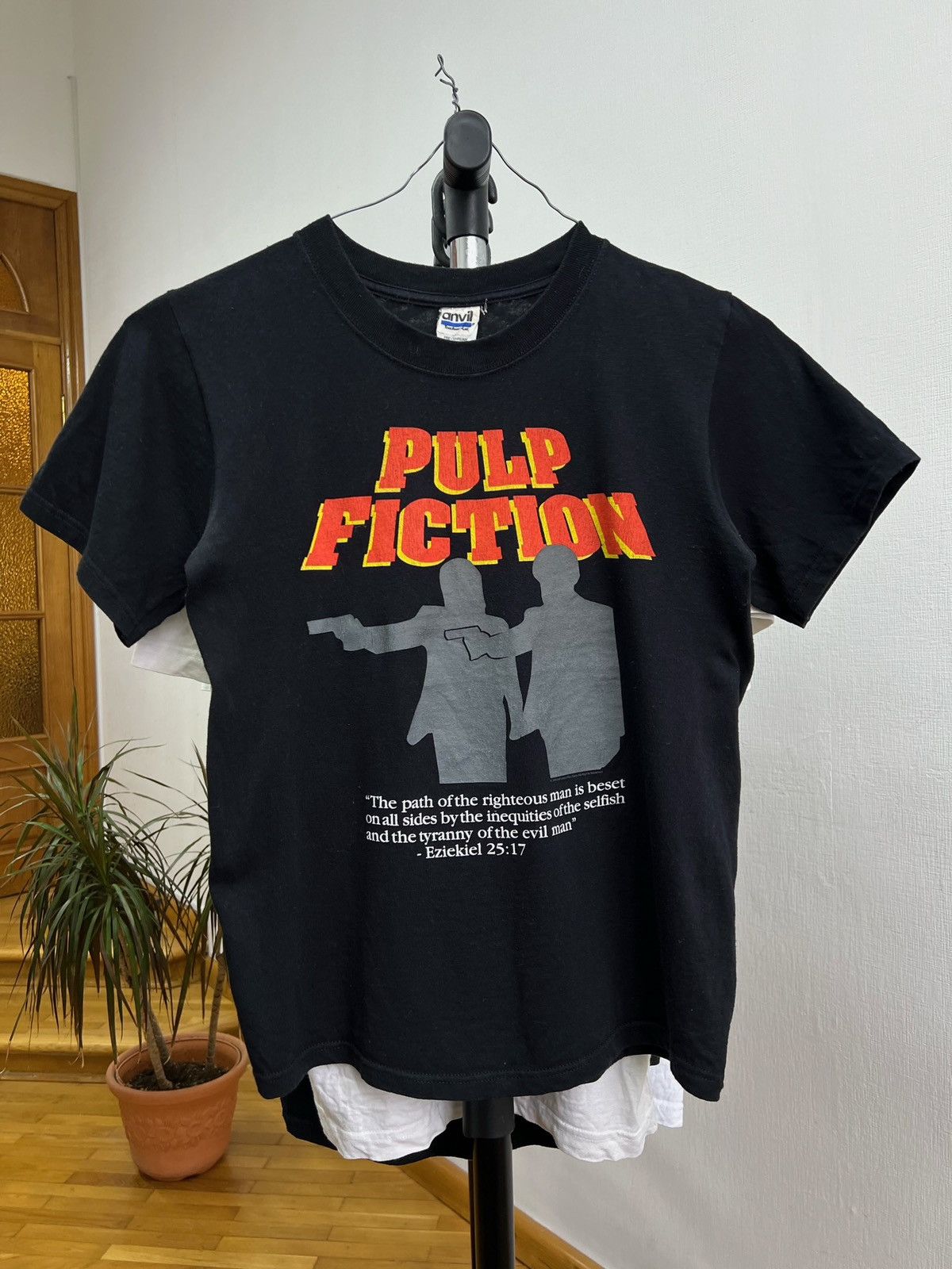 Pulp Fiction vintage movie promo shirt Tarantino rare