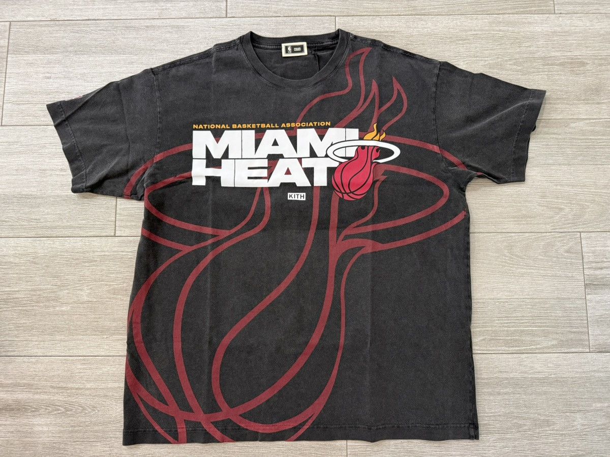 Kith × NBA KITH for NBA All-Star Miami Heat Vintage Tee Black Sz Large Size US L / EU 52-54 / 3 - 1 Thumbnail