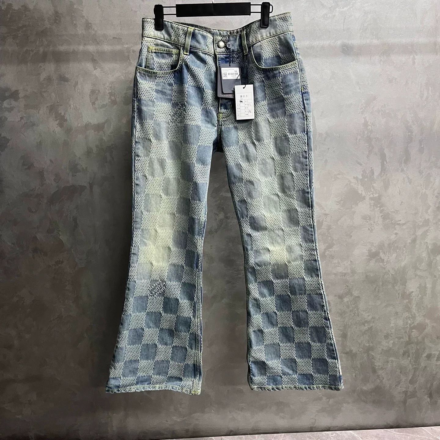 Louis Vuitton Louis Vuitton Denim Plaid Blue Denim Jeans 28 Men Size US 28 / EU 44 - 1 Thumbnail