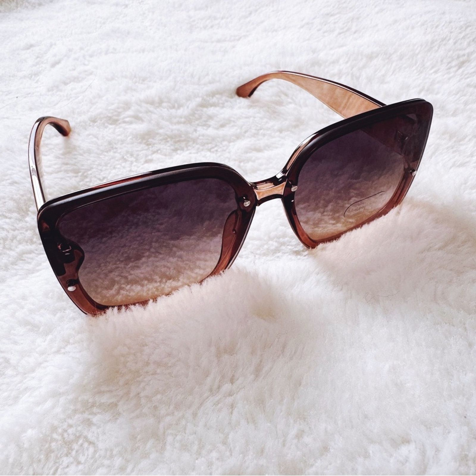 Other Abby Clear Brown Square Frame Sunglasses Size ONE SIZE - 6 Thumbnail