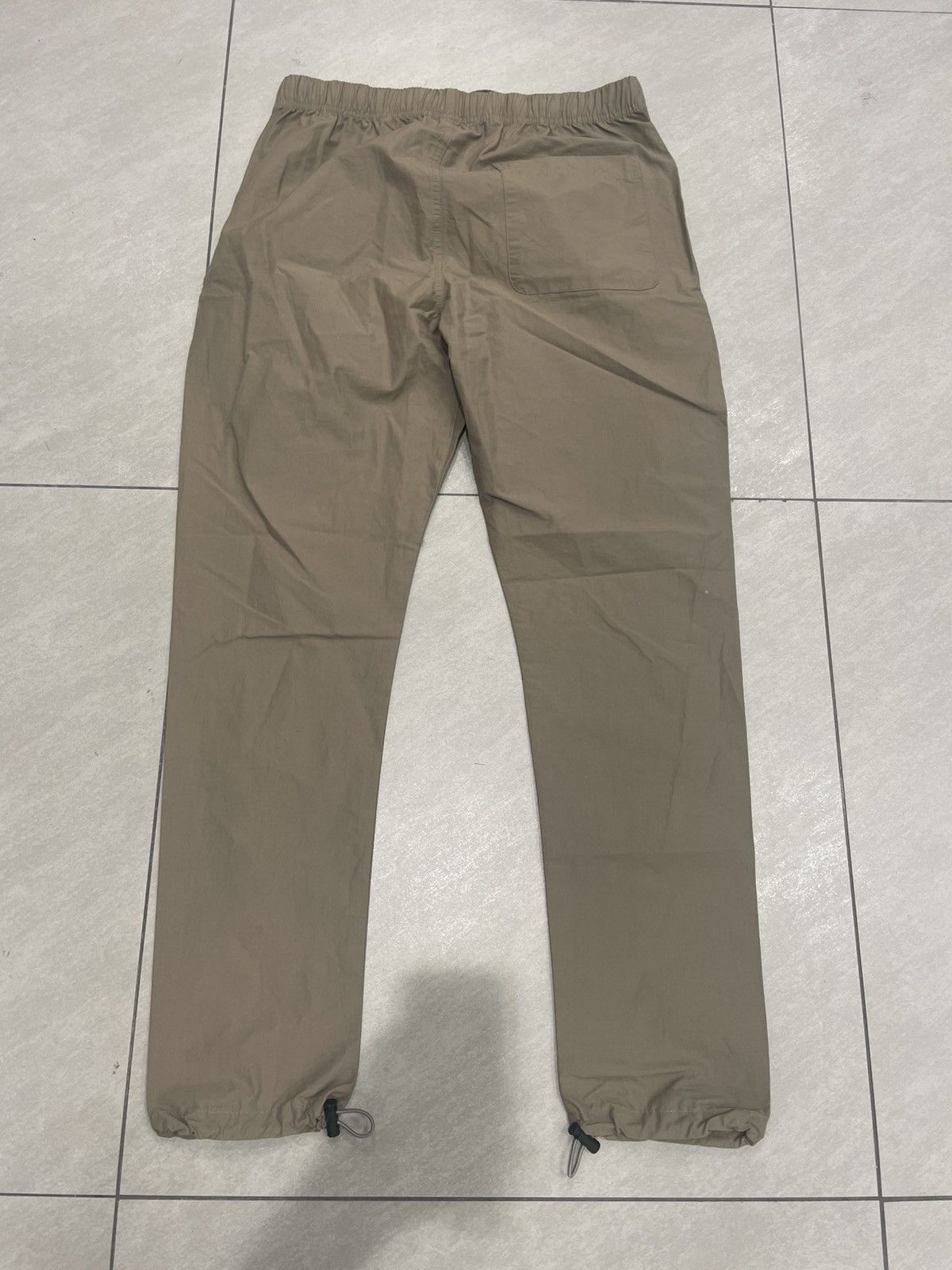 Essentials Fear of God Essentials Track Pant Harvest S Size US 30 / EU 46 - 2 Thumbnail