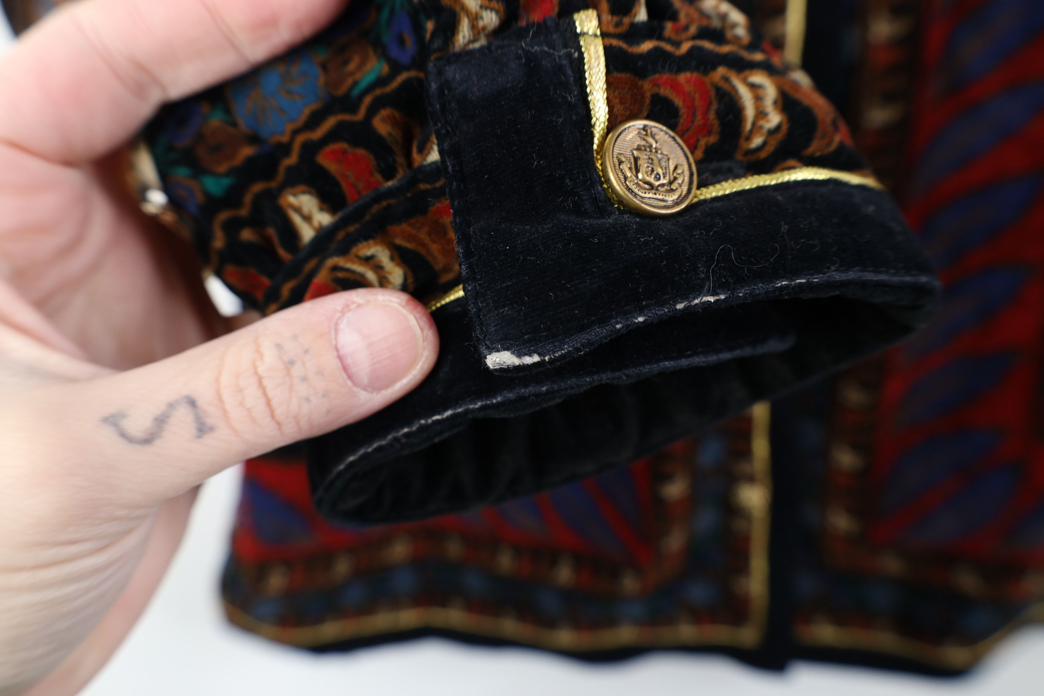 Vintage 70s Streetwear Velour Paisley Flower Blazer Jacket