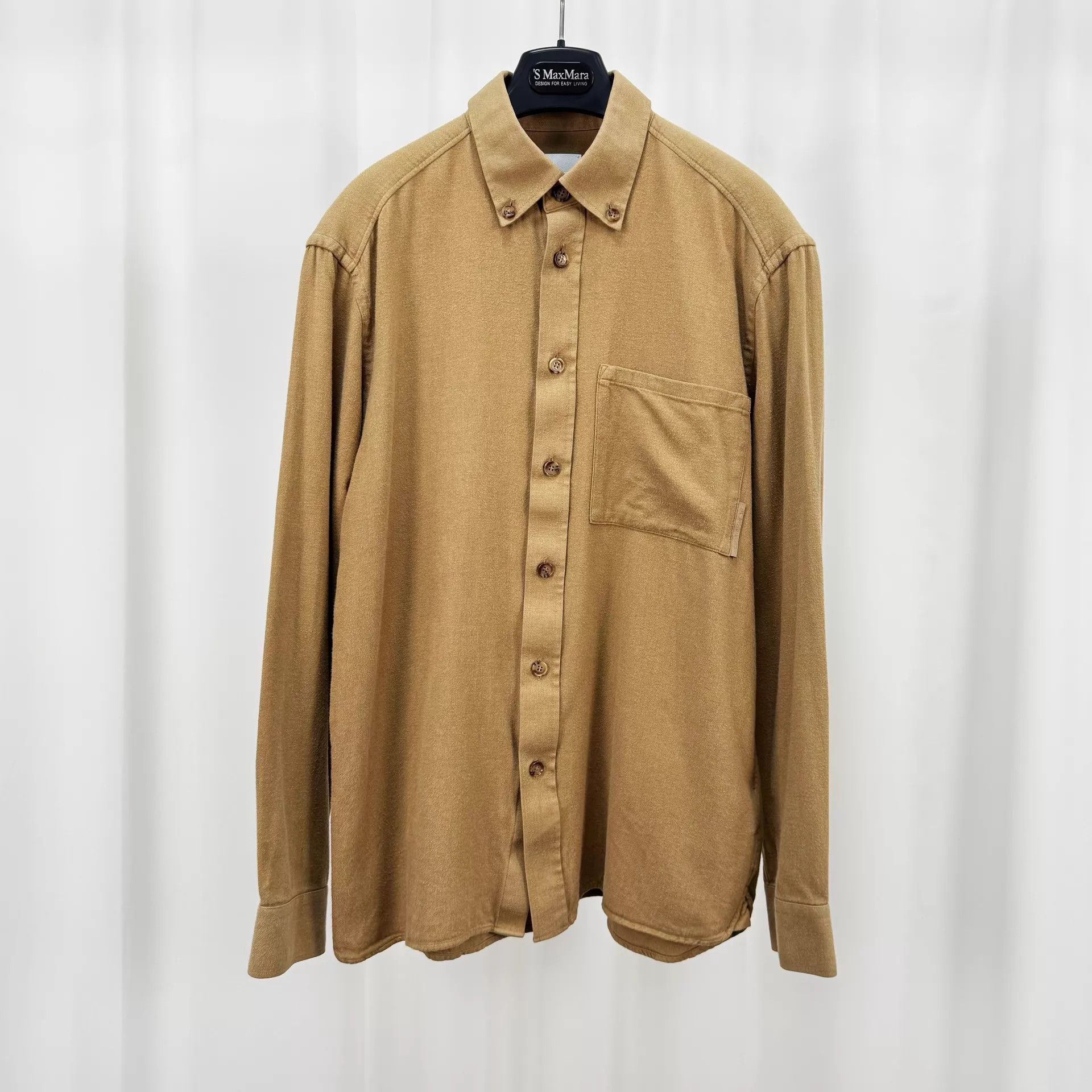 Burberry Burberry Camel Embroidered Logo L/S Shirt M 99 New Size US M / EU 48-50 / 2 - 1 Thumbnail