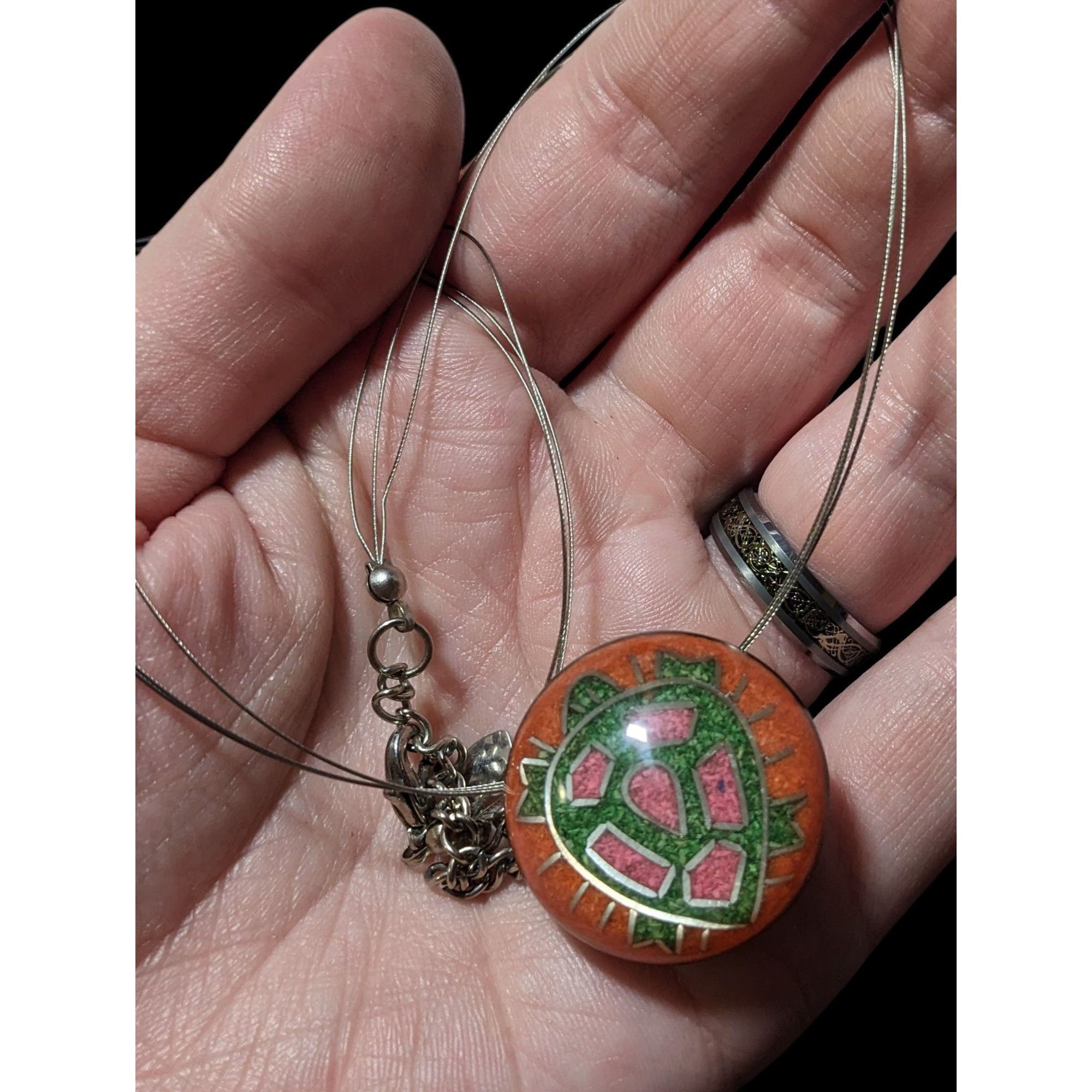 Other Vintage Southwestern Crushed Stone In Resin Turtle Pendant N Size ONE SIZE - 11 Thumbnail