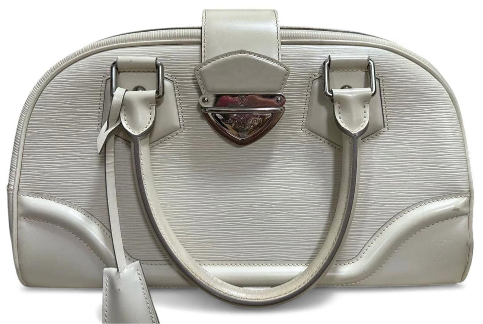 Louis Vuitton Louis Vuitton - Epi Leather Handbag White Size ONE SIZE - 2 Thumbnail