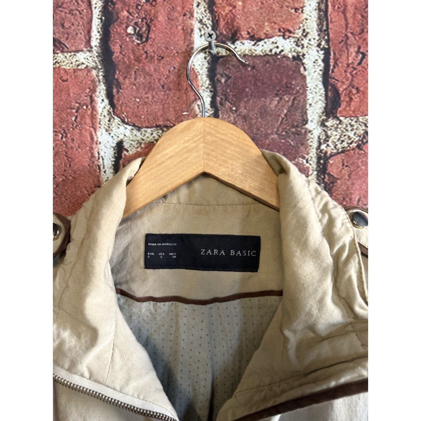 Zara Zara Womens Brown Full Zip Jacket Size Small User: Zara Womens Brown Full Zip Long Sleeve Jacket Size Small Size S / US 4 / IT 40 - 3 Thumbnail