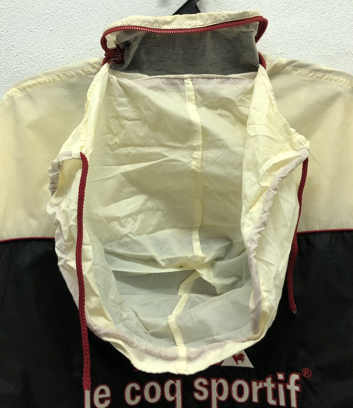 Le Coq Sportif Vintage Le Cow Sportif Windbreaker Jacket Size US L / EU 52-54 / 3 - 8 Thumbnail