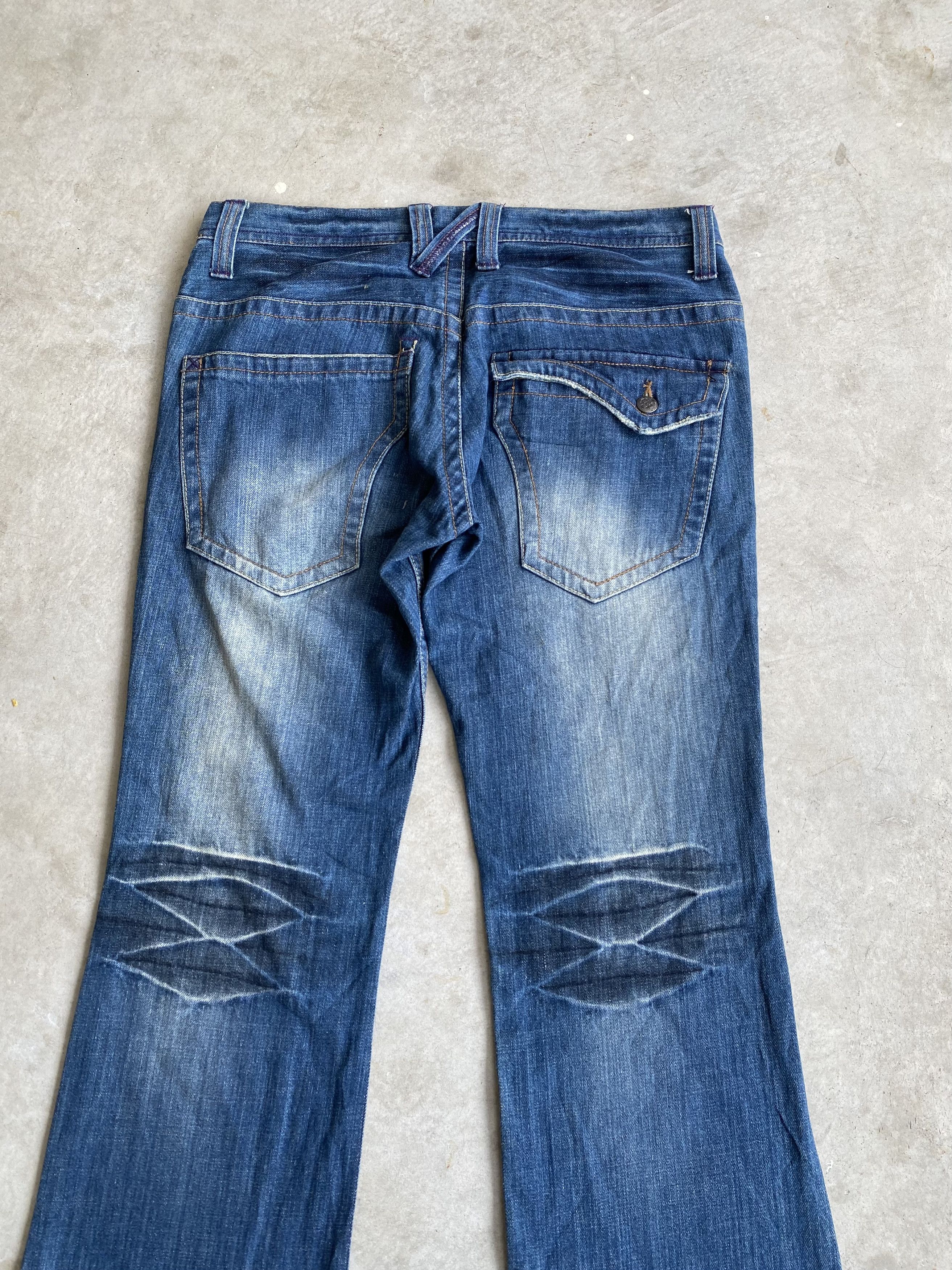 If Six Was Nine Root Three Flare Distressed Ripped Bootcut Jeans Size US 32 / EU 48 - 7 Thumbnail