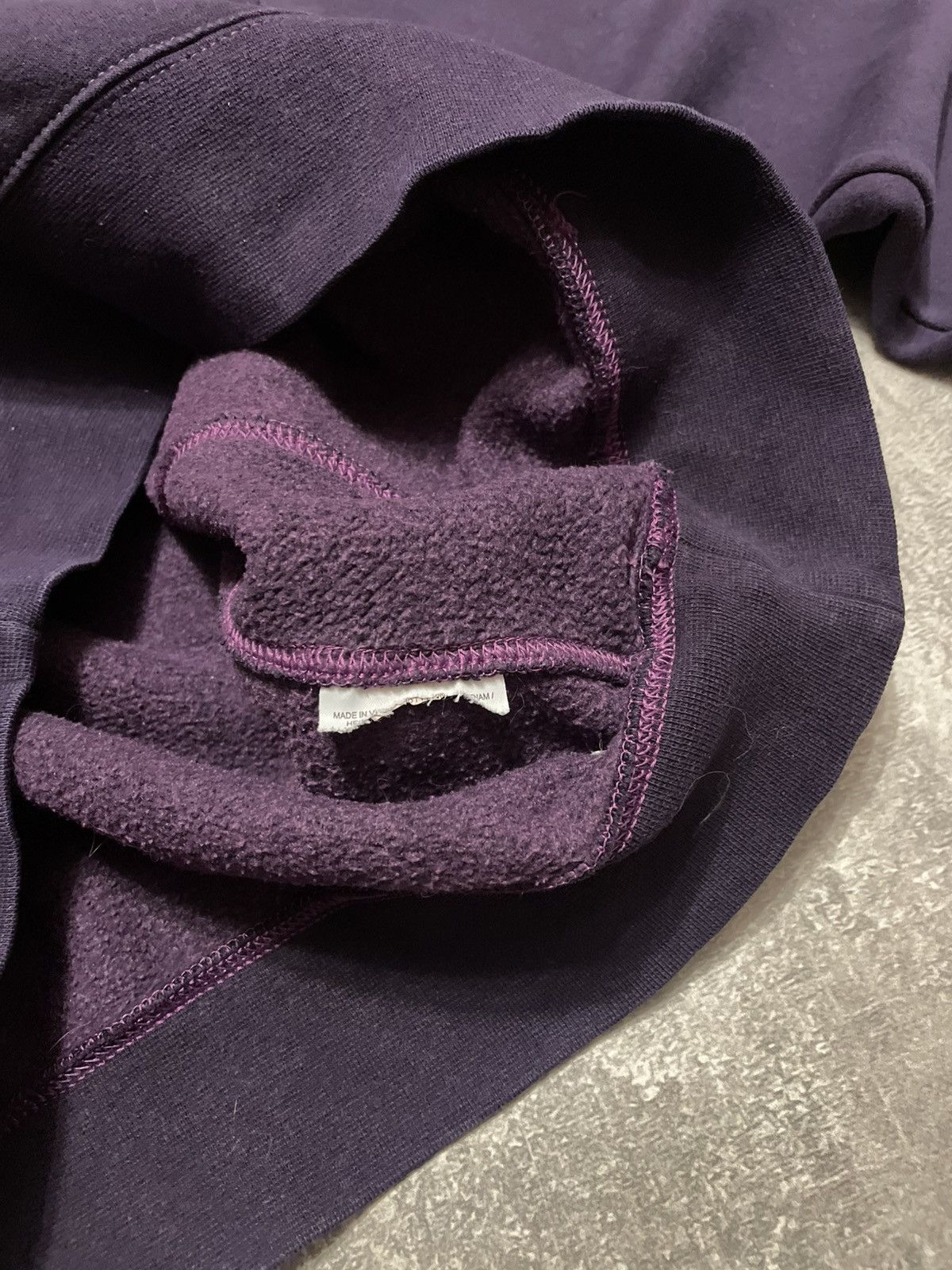 Nike Vintage Nike Basic Purple Sweatshirt Crewneck Size S Men’s Size US S / EU 44-46 / 1 - 10 Thumbnail