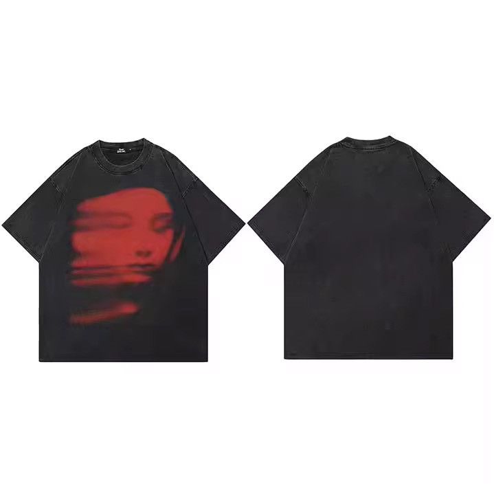 Japanese Brand Red Face Graphic T Shirt Size US L / EU 52-54 / 3 - 2 Thumbnail