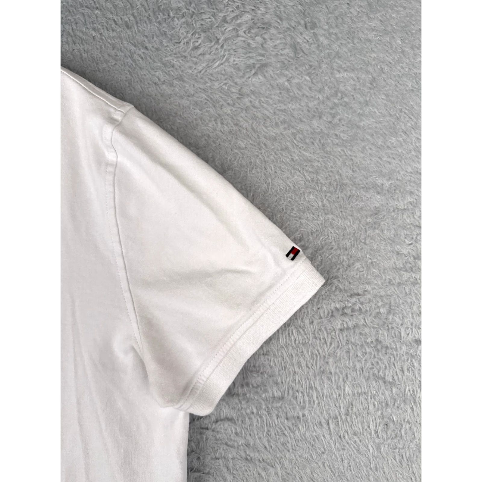 Tommy Hilfiger Tommy Hilfiger Slim Fit Polo Shirt Men Large White 100% Cotton Activewear Logo Size US L / EU 52-54 / 3 - 2 Thumbnail