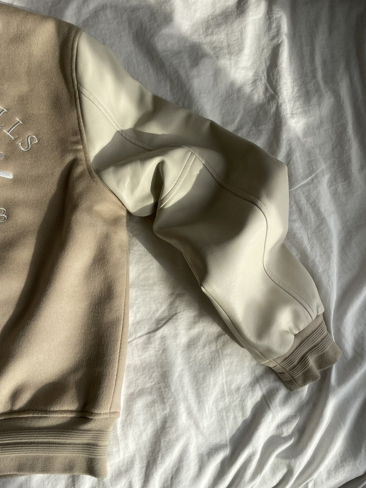 Other Sushi Club Beverly Hills Size US L / EU 52-54 / 3 - 11 Thumbnail