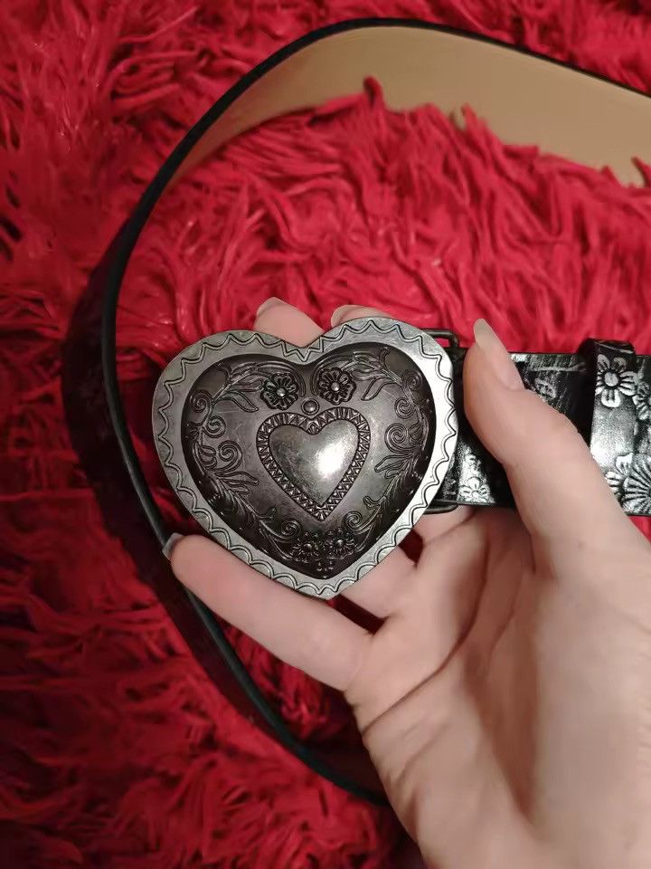 Japanese Brand 102 cm Heart Buckle Belt – PU Leather Size ONE SIZE - 7 Thumbnail