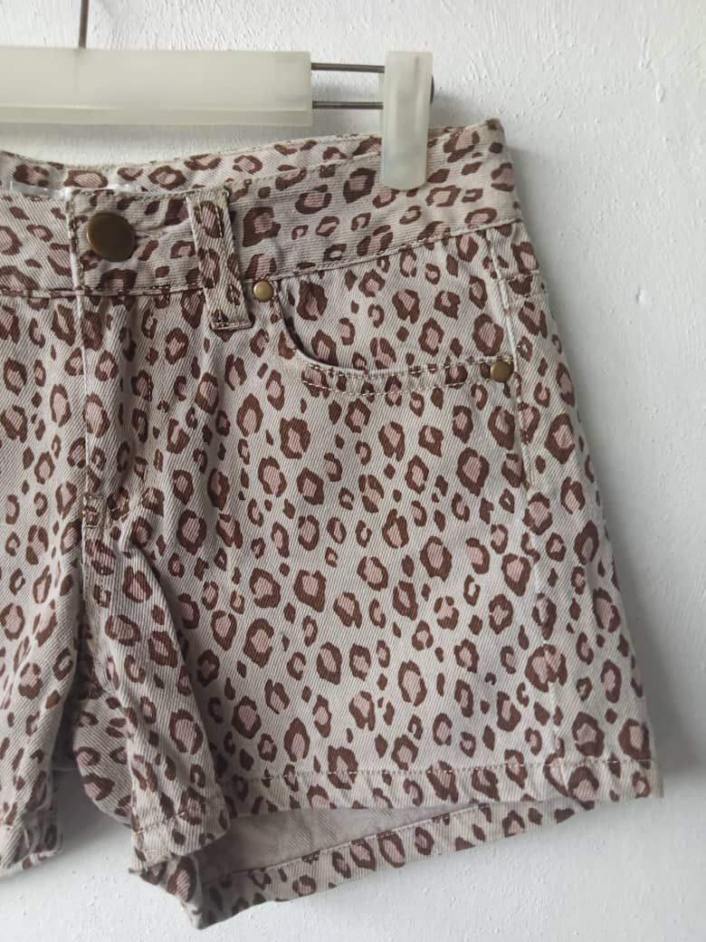 Japanese Brand Japanese Brand Seditionaries Leopard Print Short Denim Size 28" / US 6 / IT 42 - 3 Thumbnail