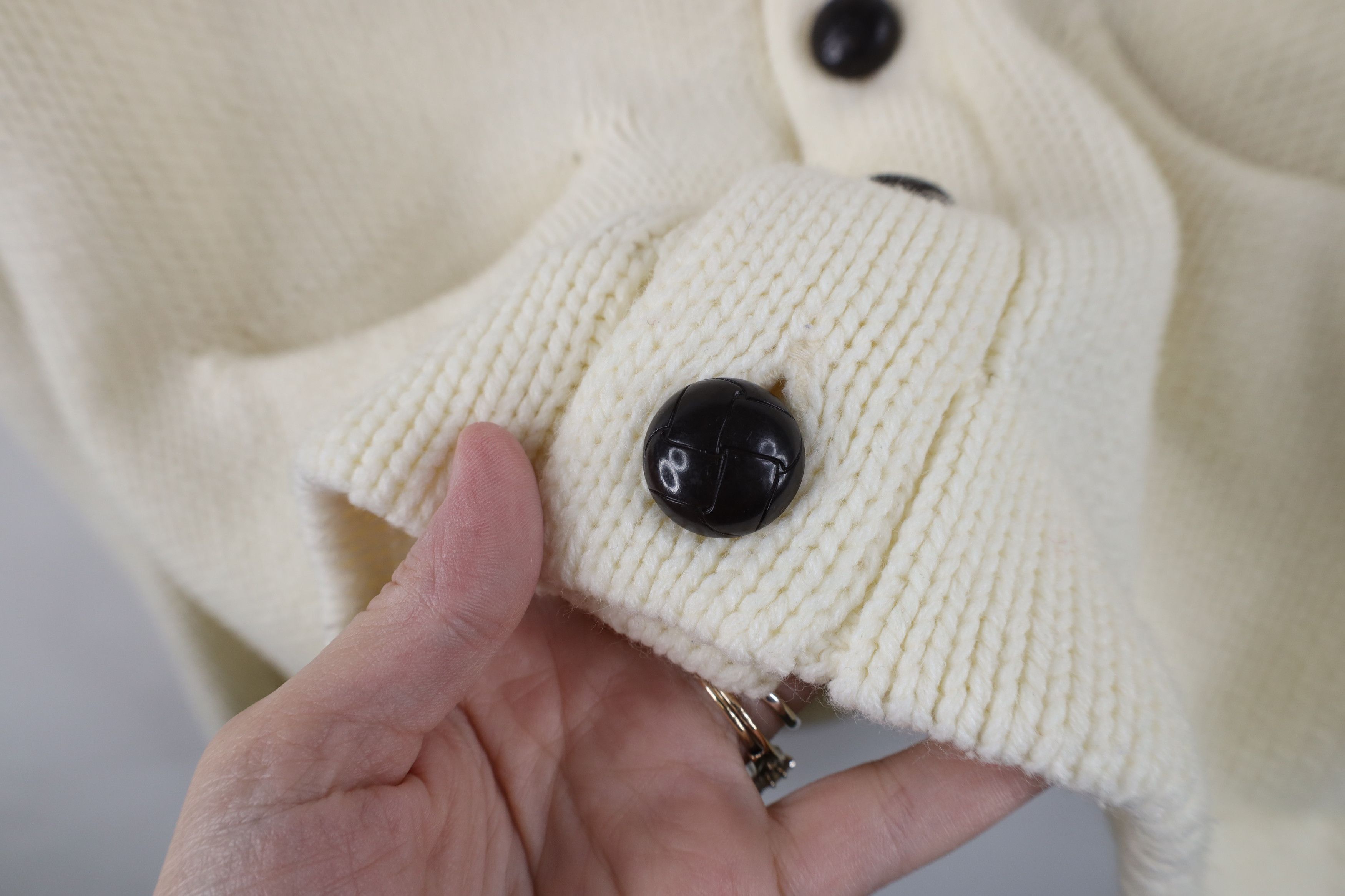 Vintage Vintage 70s Dapper Ribbed Knit Shawl Cardigan Sweater Cream Size US L / EU 52-54 / 3 - 6 Thumbnail