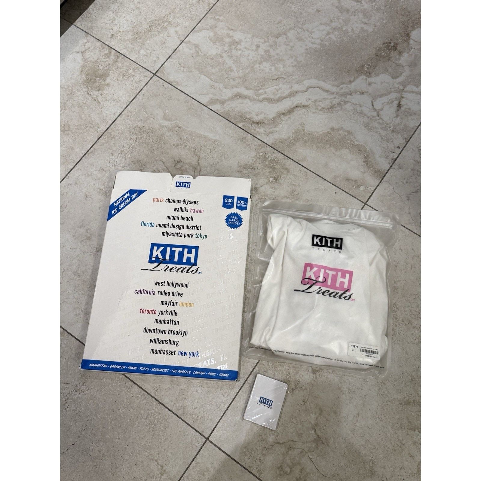 Kith KITH Treats Hawaii Cafe Tee Size L Pink/white Used With Box 