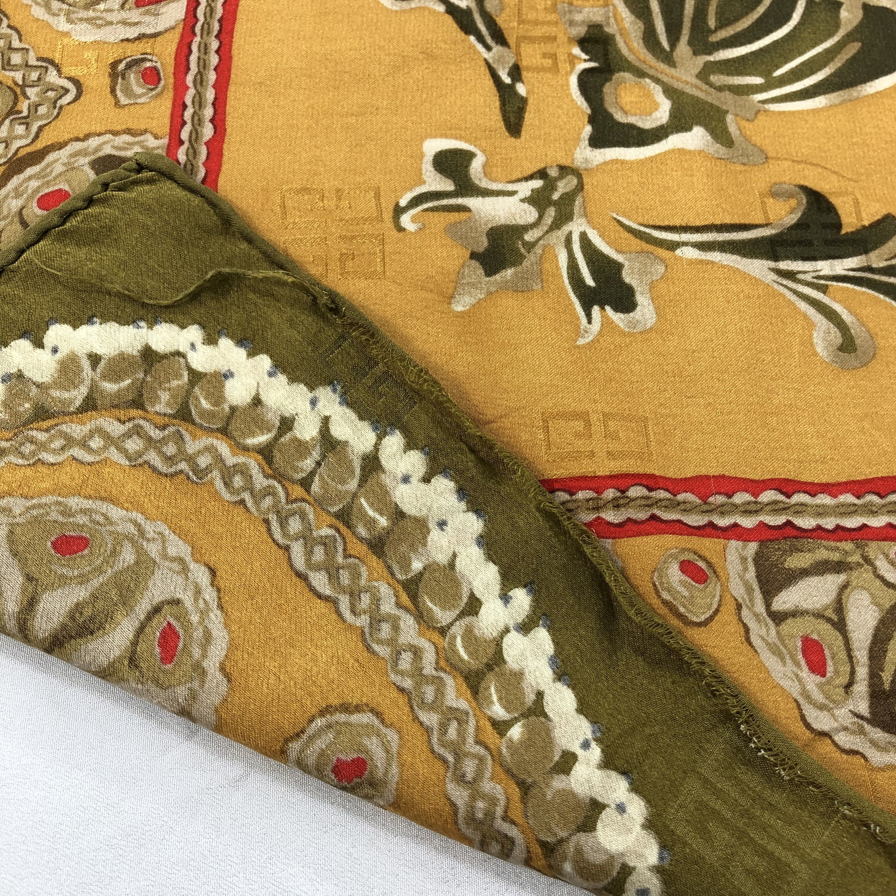 Vintage Vintage Givenchy Silk Scarf Size ONE SIZE - 5 Thumbnail