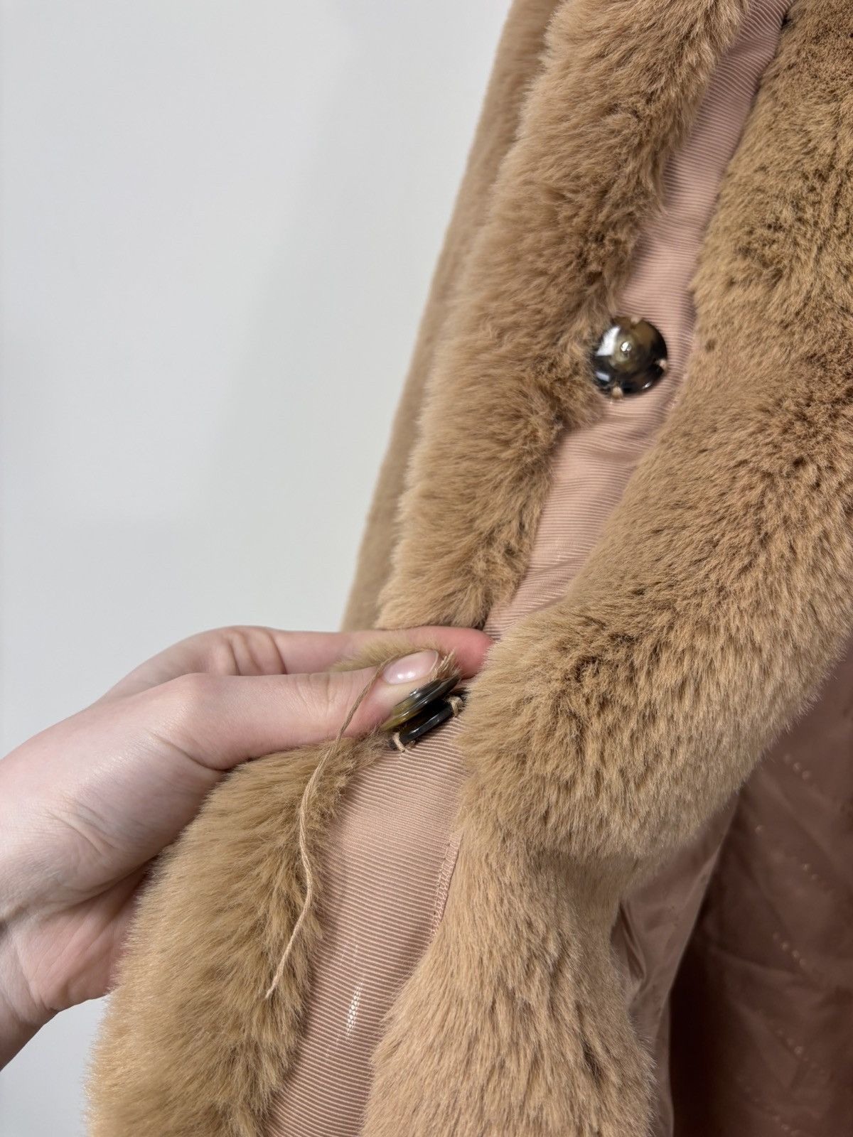Sandro Sandro Paris NWT Women’s Mirage Long Jacket Faux Fur Hooded Size XS / US 0-2 / IT 36-38 - 13 Thumbnail