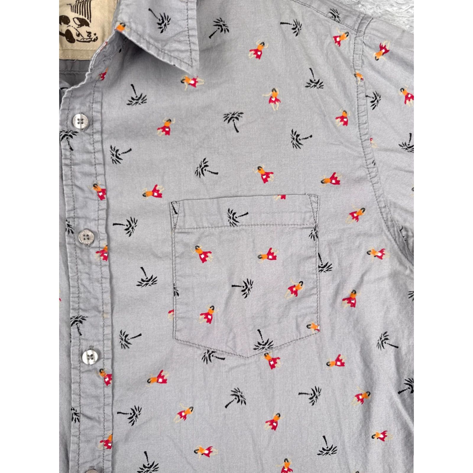 Vintage Coastal Shirt Men Large Gray Hawaiian Palm Tree 100% Cotton Short Sleeve Button-Up Regular Fit Mens Size US L / EU 52-54 / 3 - 6 Thumbnail