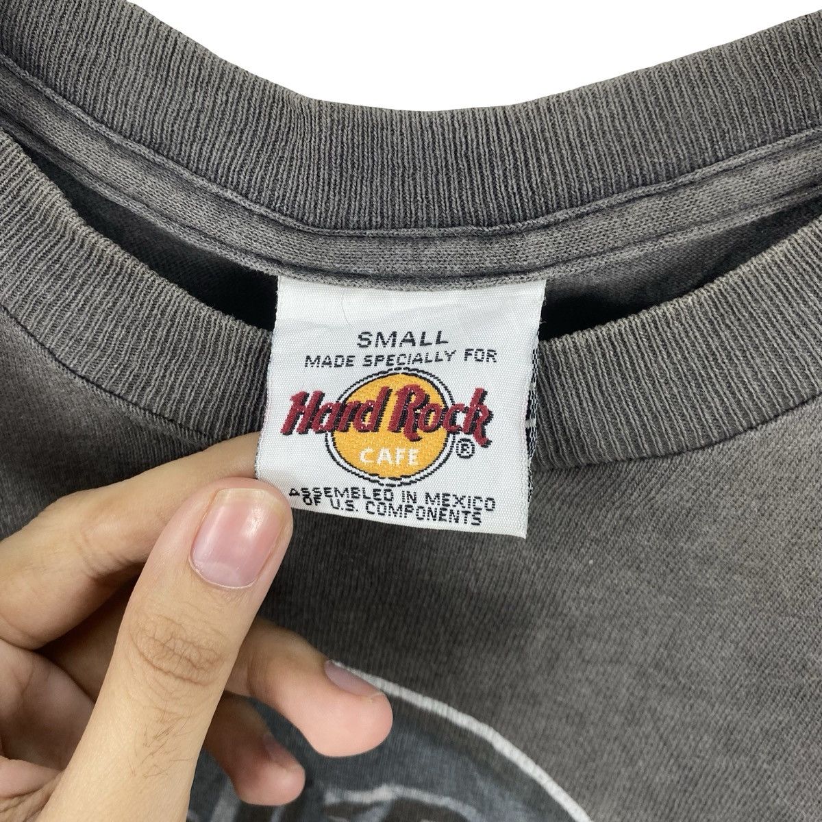 Hard Rock Cafe Vintage HARD ROCK CAFE New York Faded Logo Classic Tourist Size US S / EU 44-46 / 1 - 8 Thumbnail