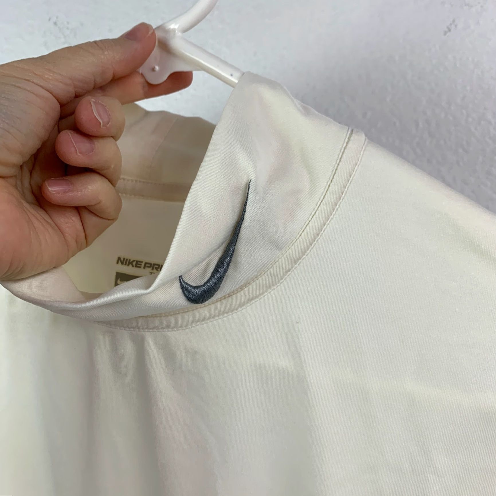 Nike Nike Pro T-Shirt Long Sleeve Crew Neck White 2XL Mens Athletic Size US XXL / EU 58 / 5 - 5 Thumbnail