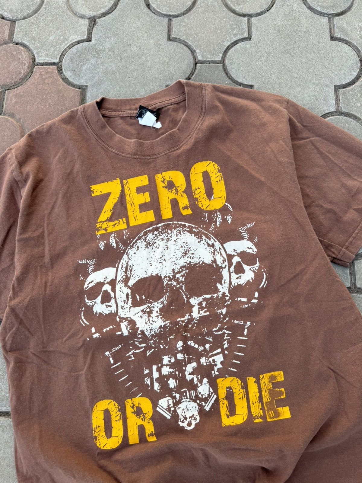 Hook-Ups × Powell Peralta × Vintage Vintage Zero Skateboard Brown Tee Shirt Rare Skate Size US M / EU 48-50 / 2 - 2 Thumbnail