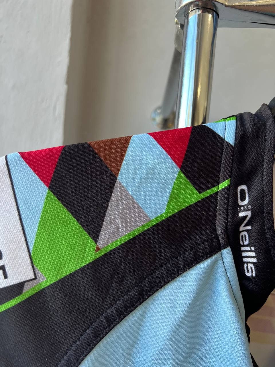 O'Neills 2012/13 HARLEQUINS PLAYER ISSUED AWAY RUGBY SHIRT JERSEY SzM Size US M / EU 48-50 / 2 - 7 Thumbnail