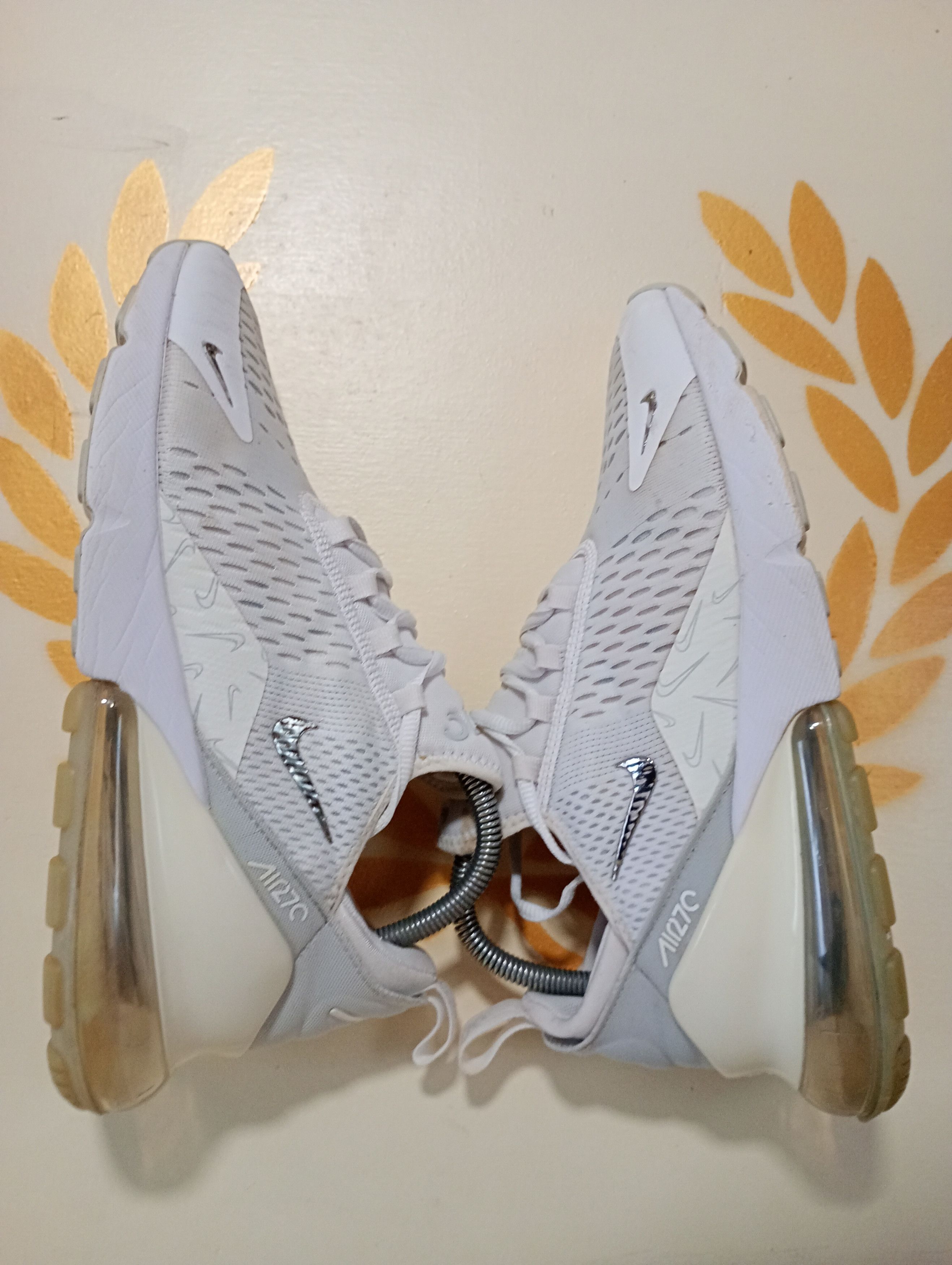 Nike Nike Air Max 270 Sneakers DR7859-100 Size US 8 / EU 41 - 9 Thumbnail