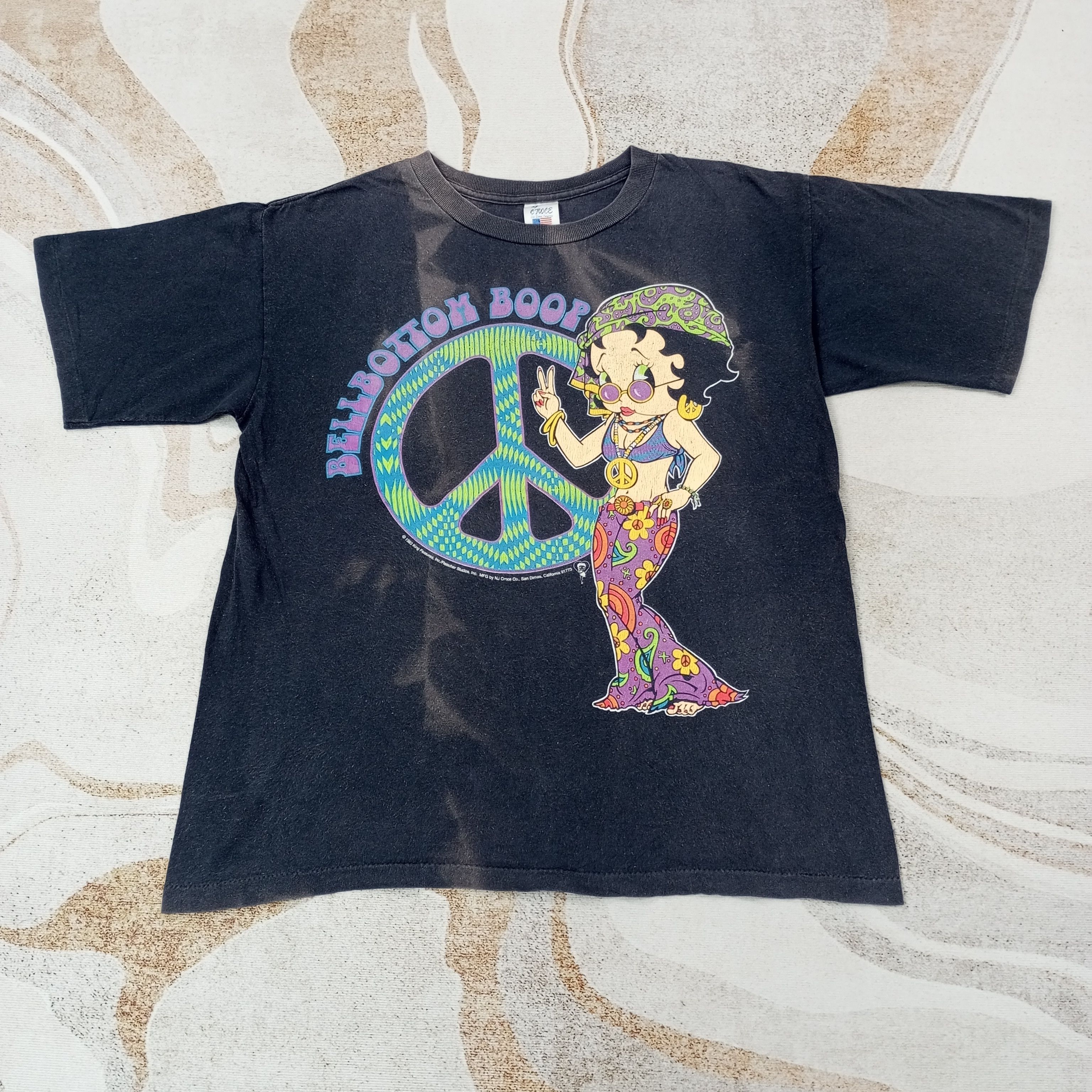 Vintage Vintage 90's Betty Boop Parody Bell Bottom Boop Tshirt Size US L / EU 52-54 / 3 - 1 Thumbnail