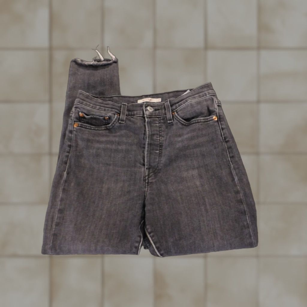 Levi's Levi's Womens Jeans 27 Gray Skinny Denim Size 27" / US 4 / IT 40 - 1 Thumbnail