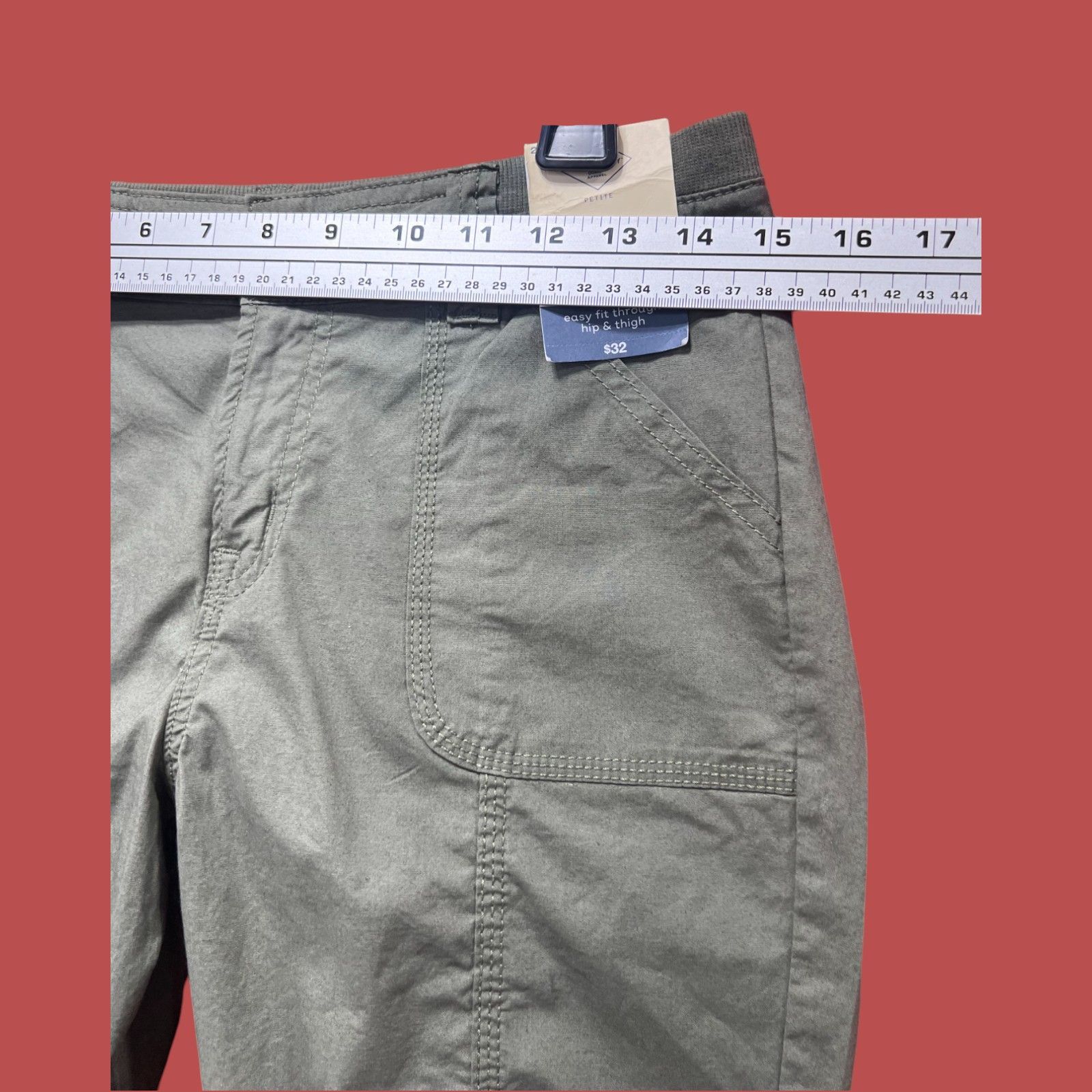 Other ST John's Bay - Women's Mid-Rise Cargo Bermuda Short - Olive Size 26" / US 2 / IT 38 - 5 Thumbnail