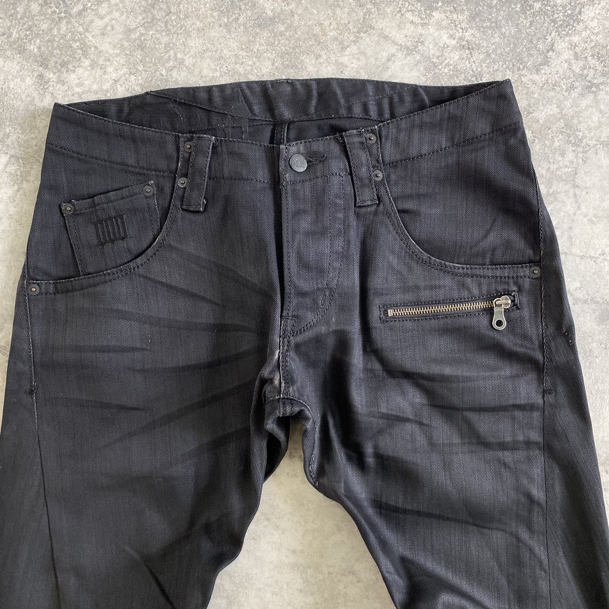 Japanese Brand Vintage Troiso Japan Curved Leg Coated Black Jeans Size US 31 - 6 Thumbnail