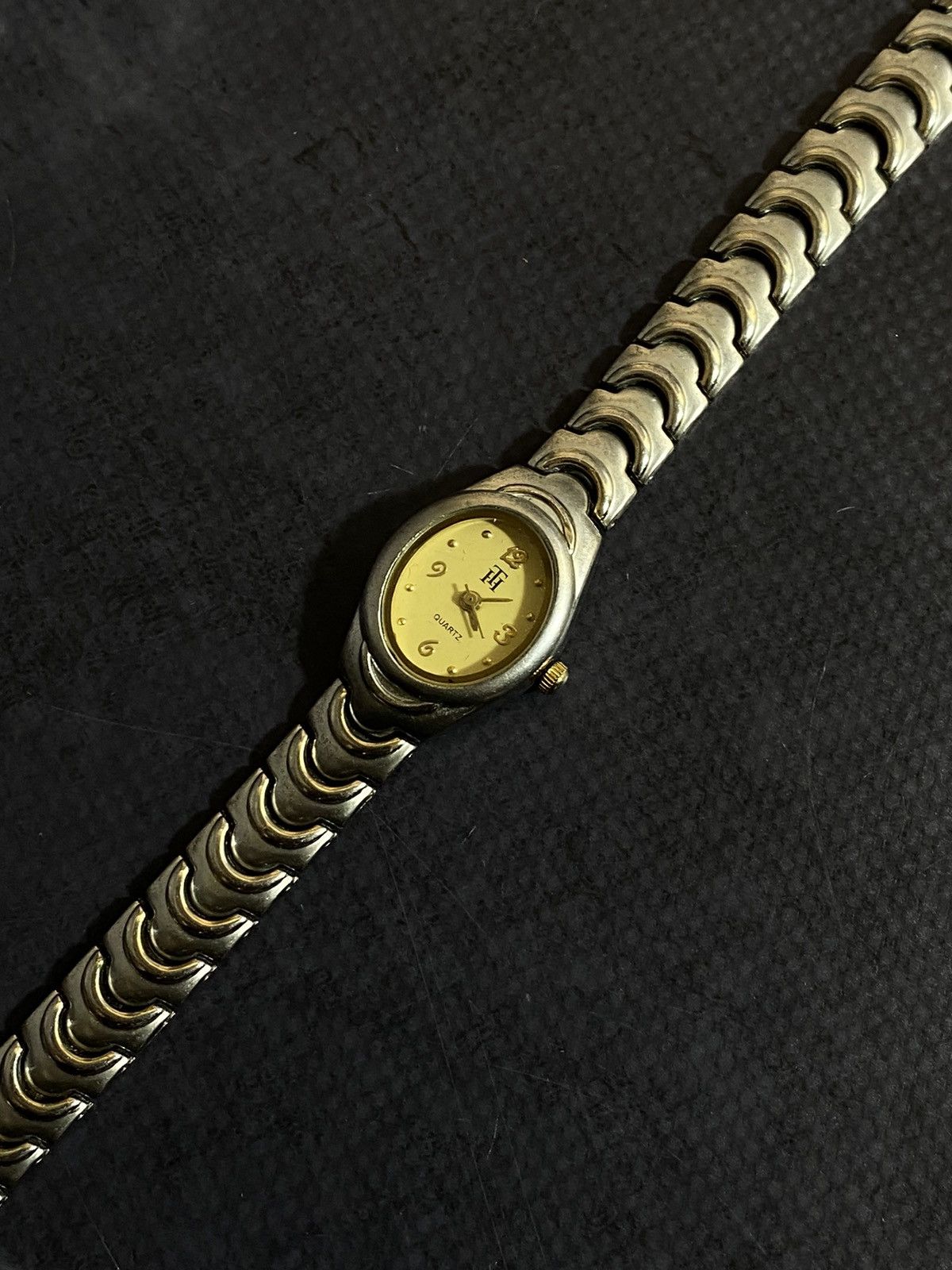 Jewelry × Vintage Sleek Quartz Steel Bangle Watch Japanese Brand Size ONE SIZE - 6 Thumbnail