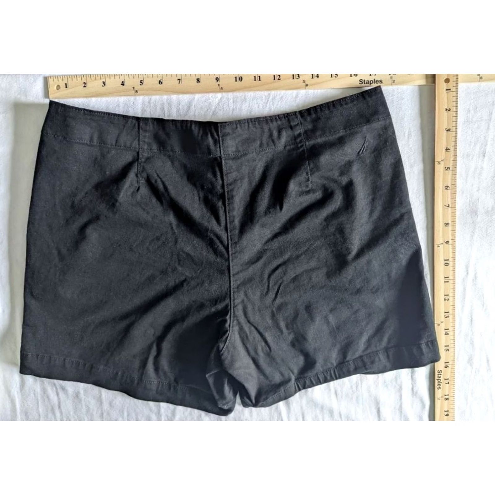 Nautica Nautica Black Chino Shorts Womens Sz 14 Cotton Elastane Stretch Casual Regular 14 Black Logo Pockets Slim? Size 36" / US 14 / IT 50 - 2 Thumbnail