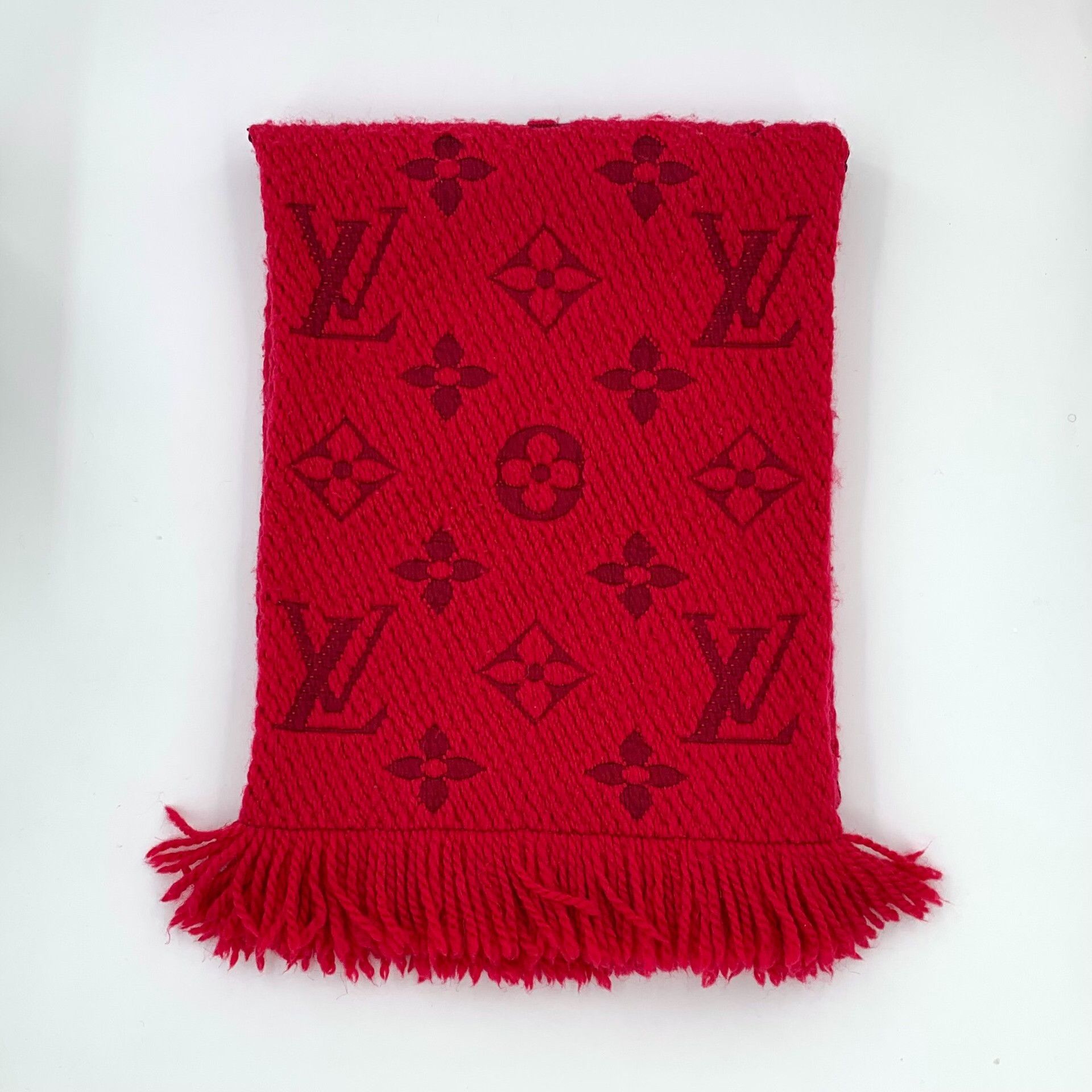 Louis Vuitton Louis Vuitton Red Logo Wool Fringed Scarf Size ONE SIZE - 1 Thumbnail