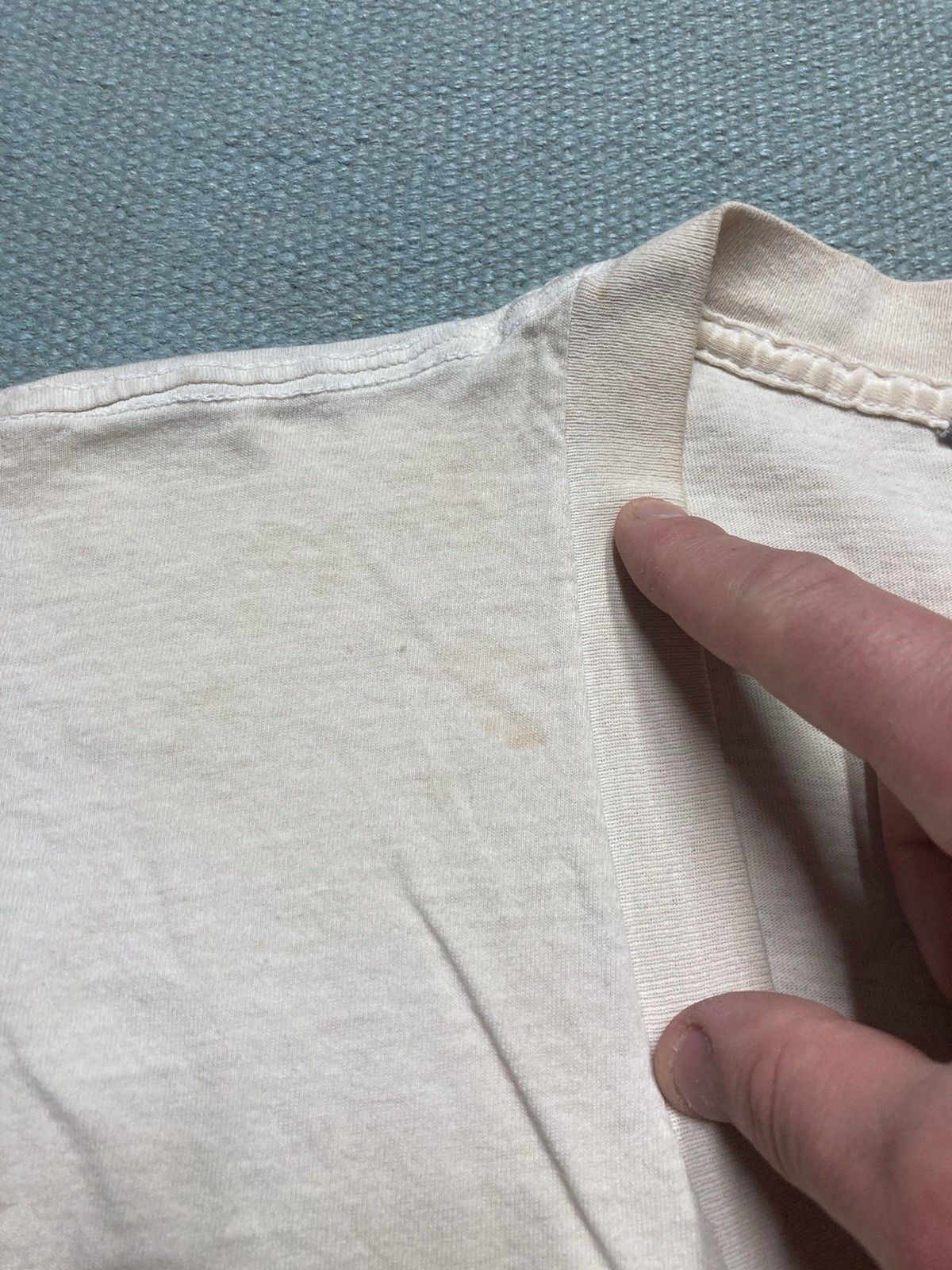 Vintage 80s blank white t shirt v neck BVD grunge soft cotton S Size US S / EU 44-46 / 1 - 6 Thumbnail