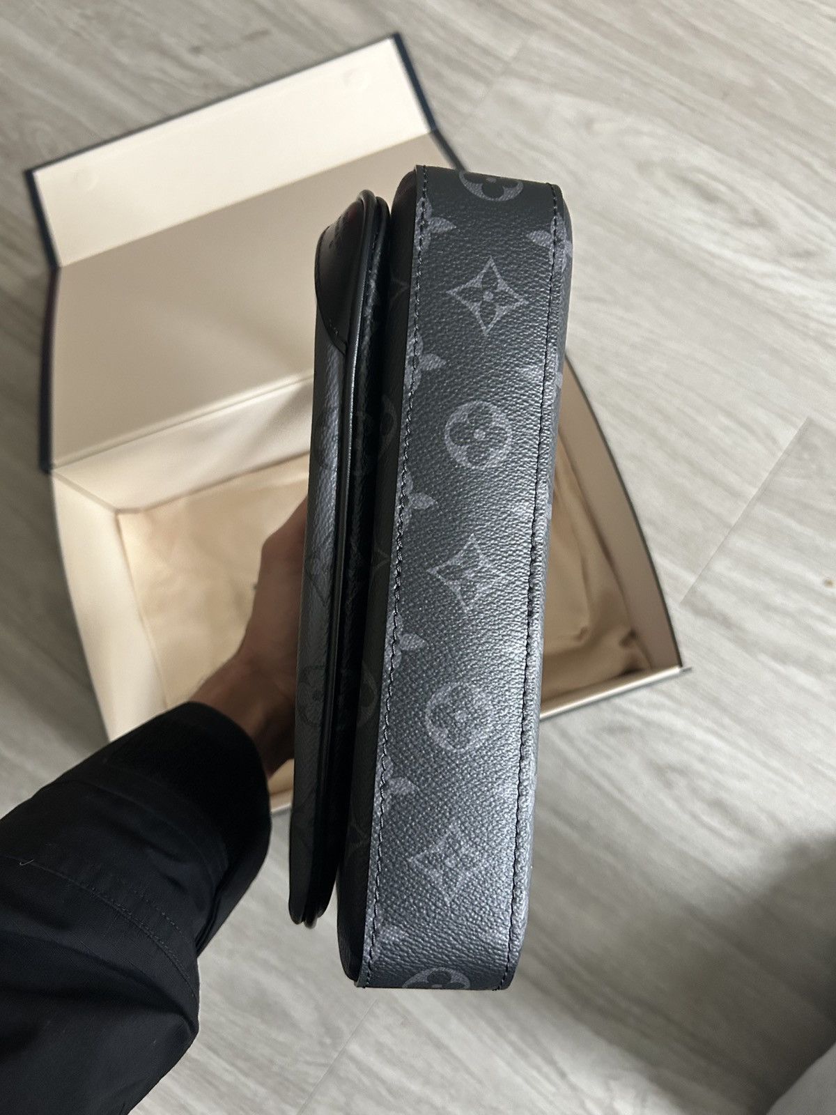 Louis Vuitton Louis vuitton trio messenger bag crossbody monogram eclipse Size ONE SIZE - 18 Thumbnail