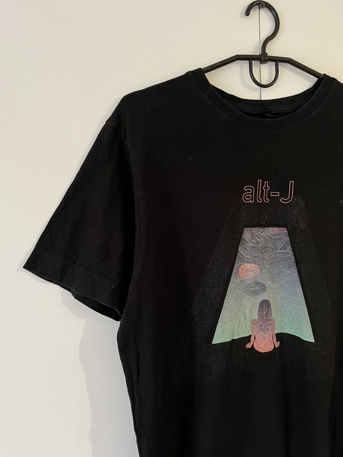 Band Tees Alt-J Tour 2018 Hype Music Cotton Band Tee Shirt Size US S / EU 44-46 / 1 - 2 Thumbnail