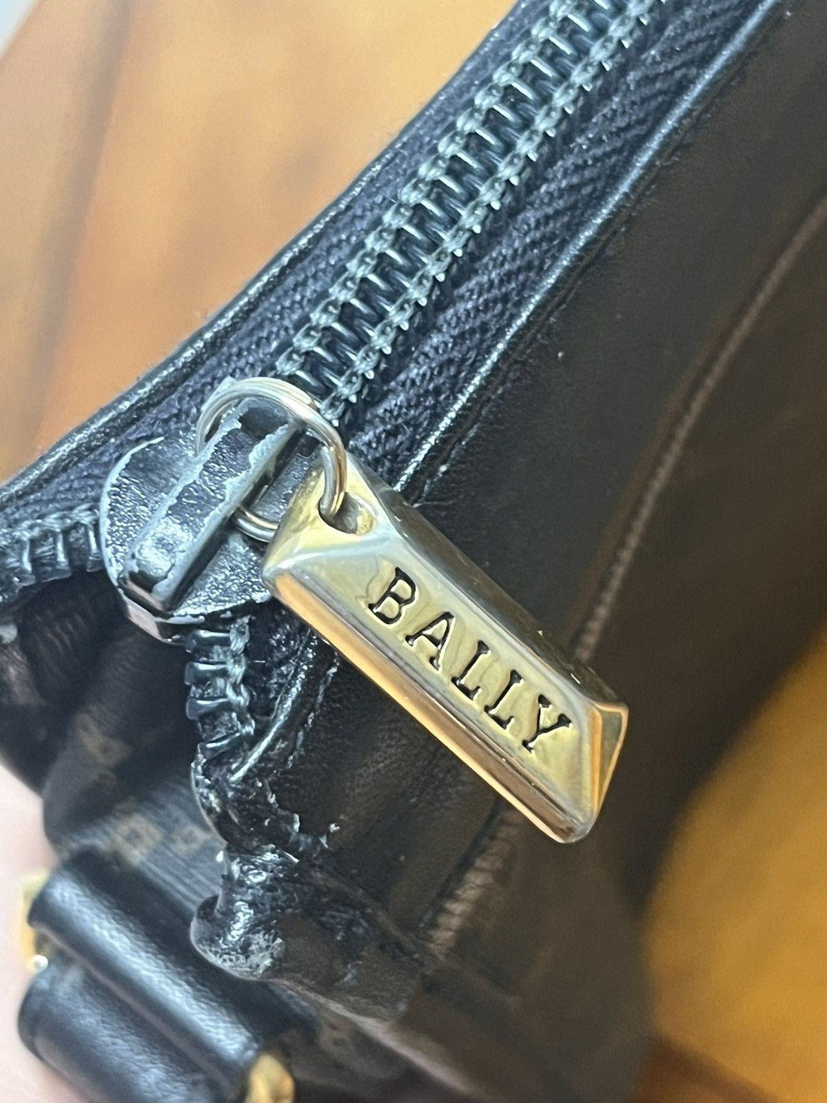 Bally × Vintage Vintage Bally: Black & Brown Monogram Crossbody Bag Size ONE SIZE - 5 Thumbnail