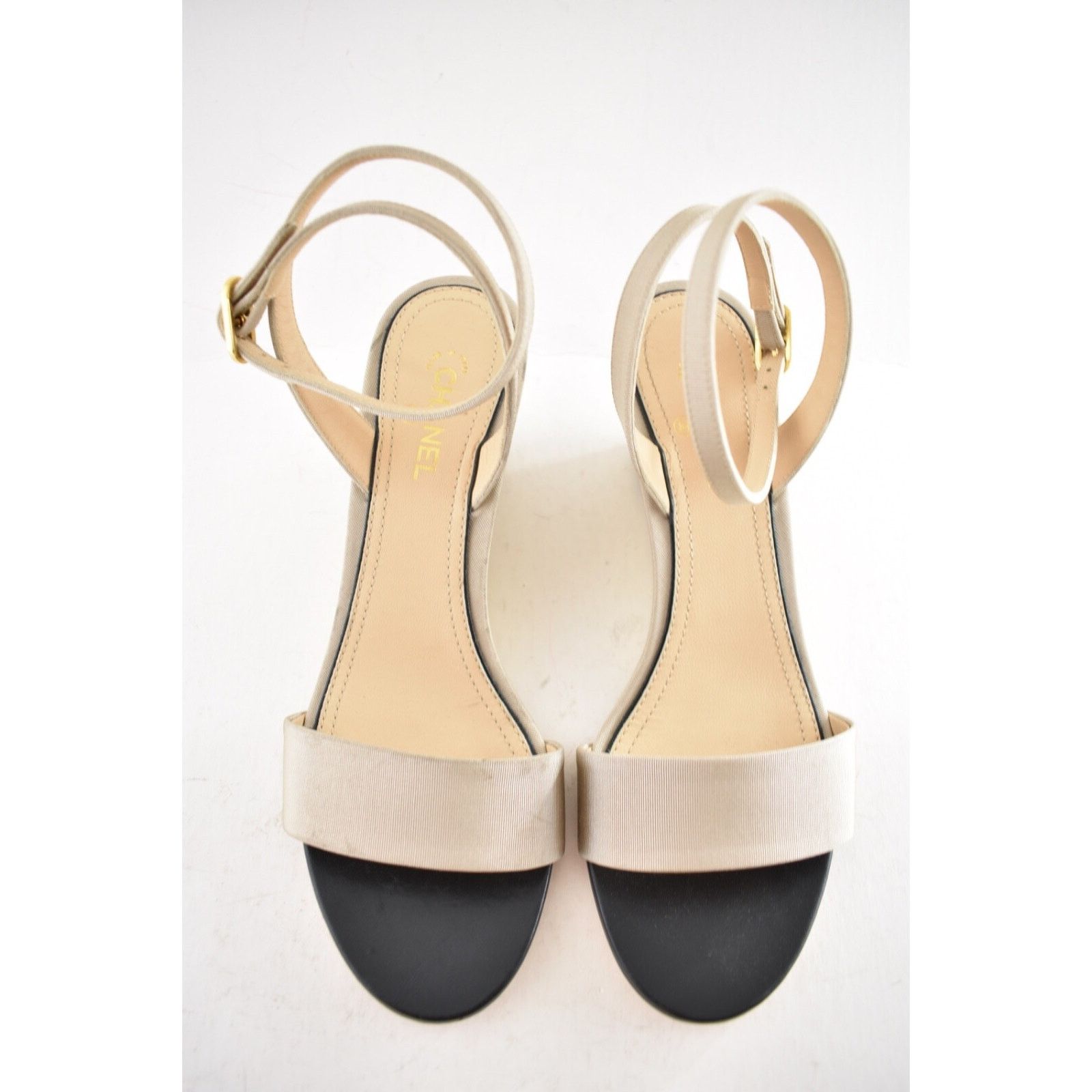 Chanel 17PGrosgrain Pearl CC Ankle Strap Sandals Wedge Heel Pump 37 Size US 7 / IT 37 - 7 Thumbnail