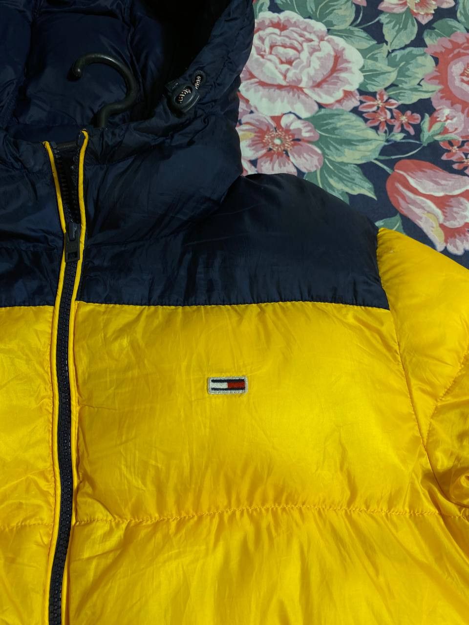 Tommy Jeans × Vintage Tommy Jeans Hilfiger 90's Puffer Jacket size M Size US M / EU 48-50 / 2 - 15 Thumbnail