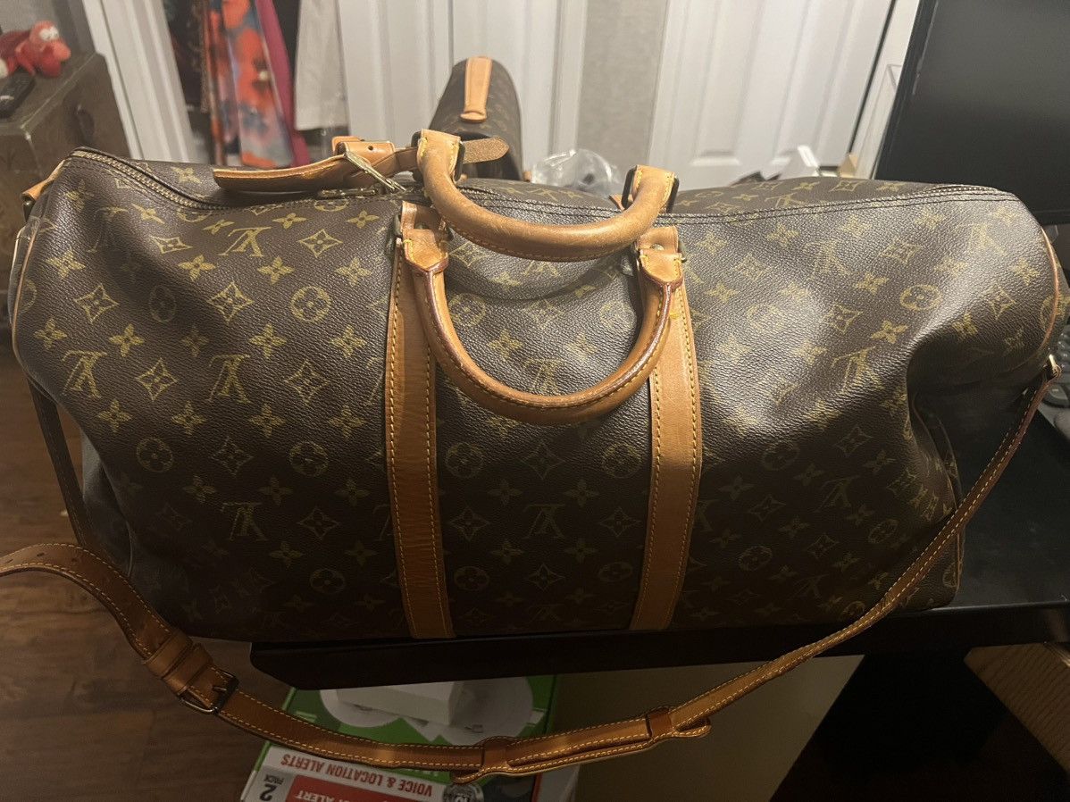 Louis Vuitton Louis Vuitton Keepall 55 Bandoulière Canvas Duffel Bag Size ONE SIZE - 1 Thumbnail