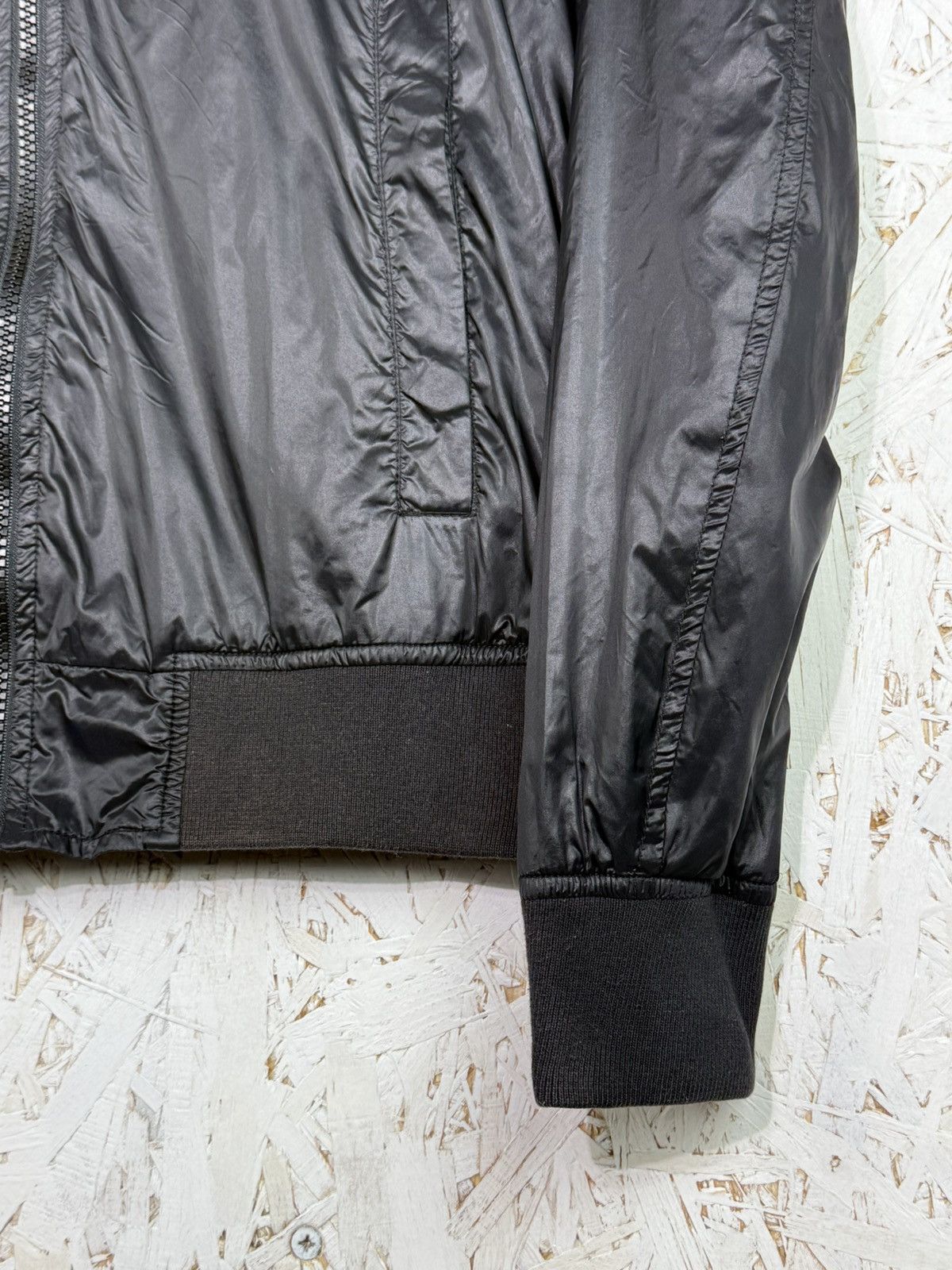 Dolce & Gabbana Dolce & Gabbana Metal Logo Lightweight Jacket Black Size 44 Size US S / EU 44-46 / 1 - 5 Thumbnail