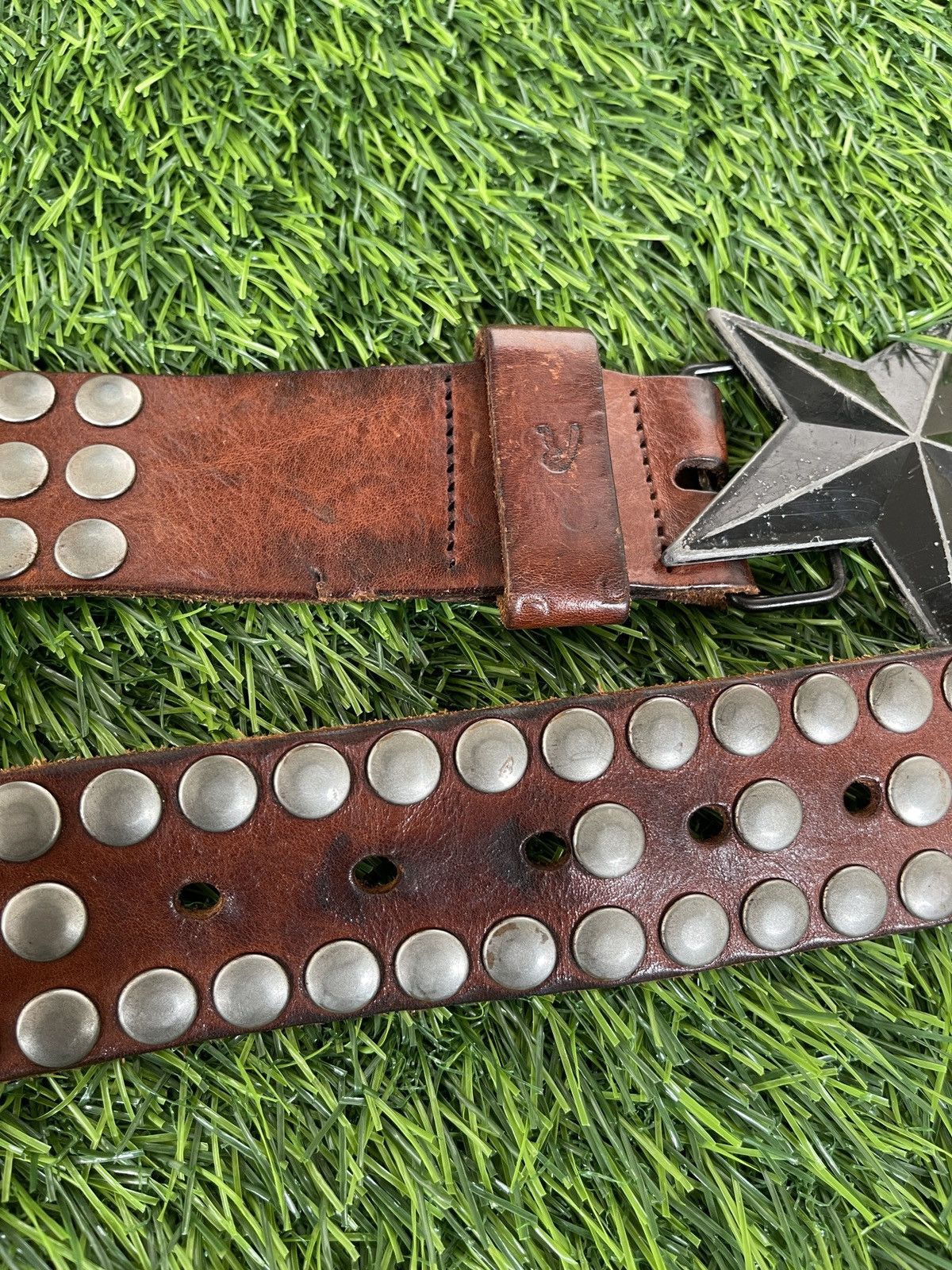Hollywood Trading Company Vtg Belt🔥HOLLYWOOD TRADING COMPANY🔥Studded Start Buckle Size 34 - 8 Thumbnail