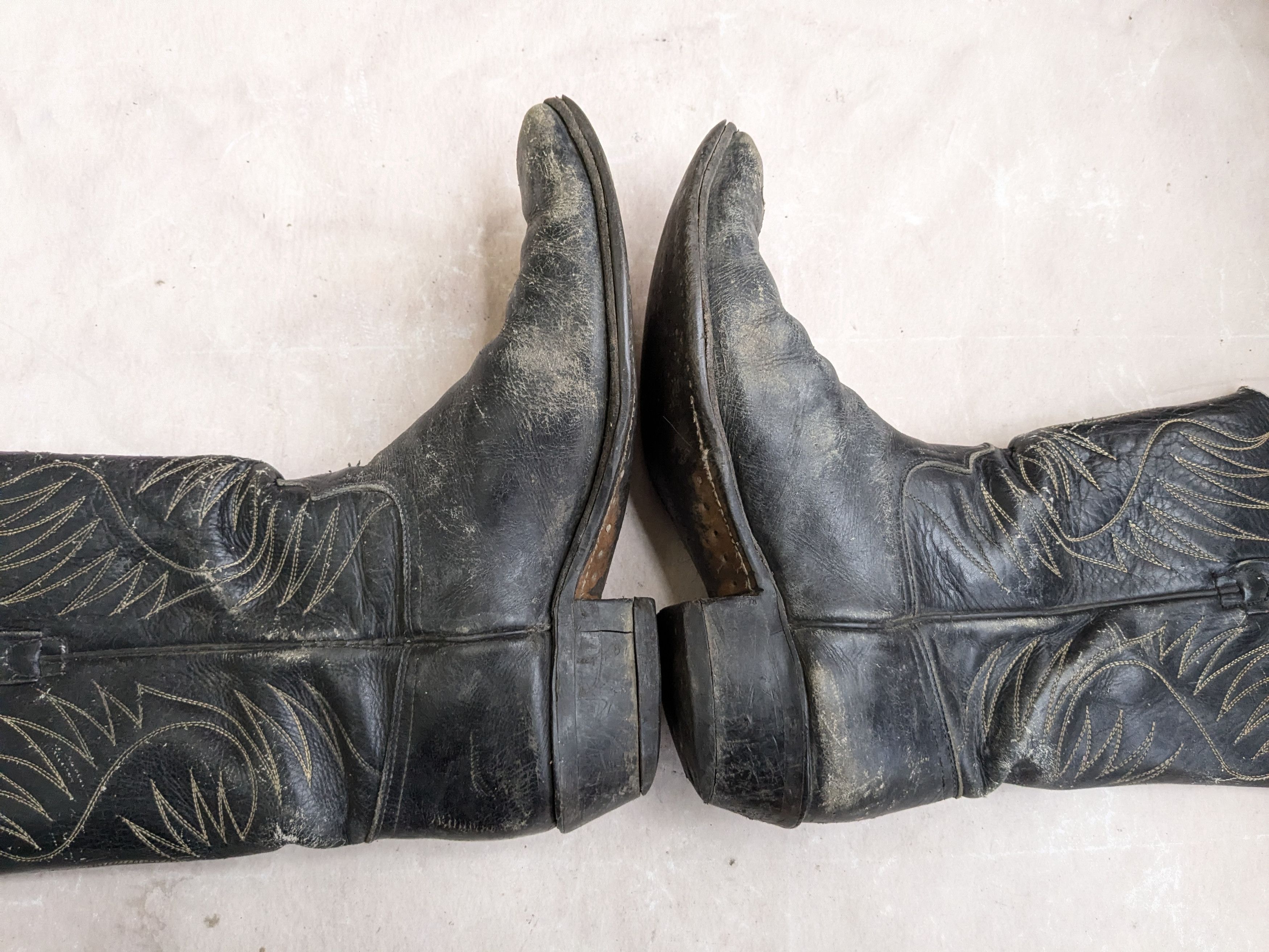 Genuine Leather Vintage Cowboy Boots Black 9 Leather Size US 9 / EU 42 - 8 Thumbnail
