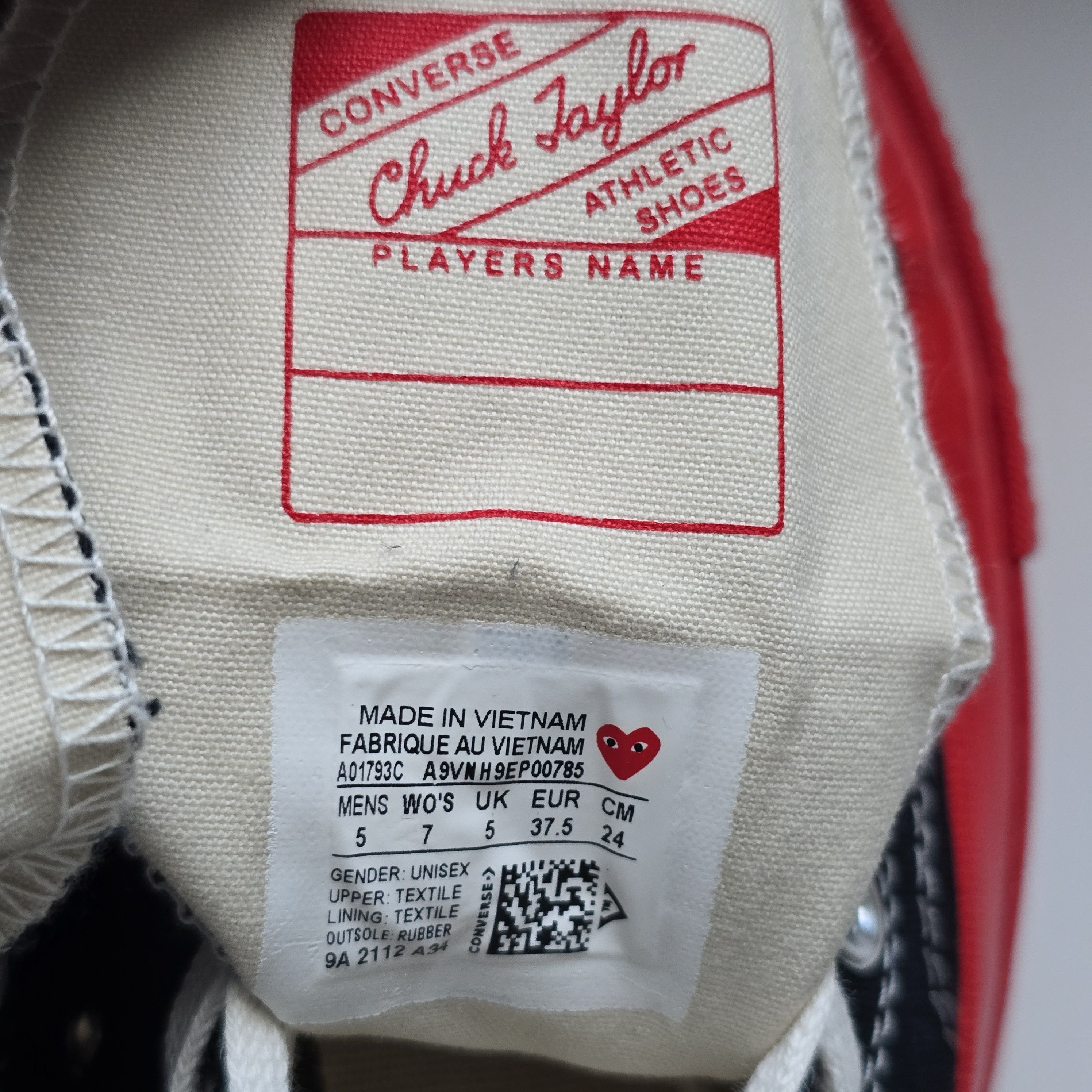 Comme des Garcons PLAY × Converse Converse Chuck 70 x Comme des Garçons PLAY Size US 7.5 / IT 37.5 - 10 Thumbnail
