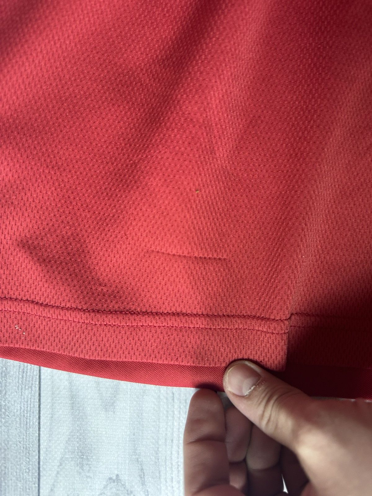 Vintage Vintage Nike soccer jersey red long sleeve size S Size US S / EU 44-46 / 1 - 12 Thumbnail